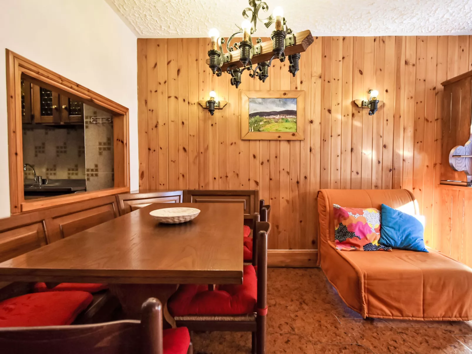 Casa Rossa-Inside