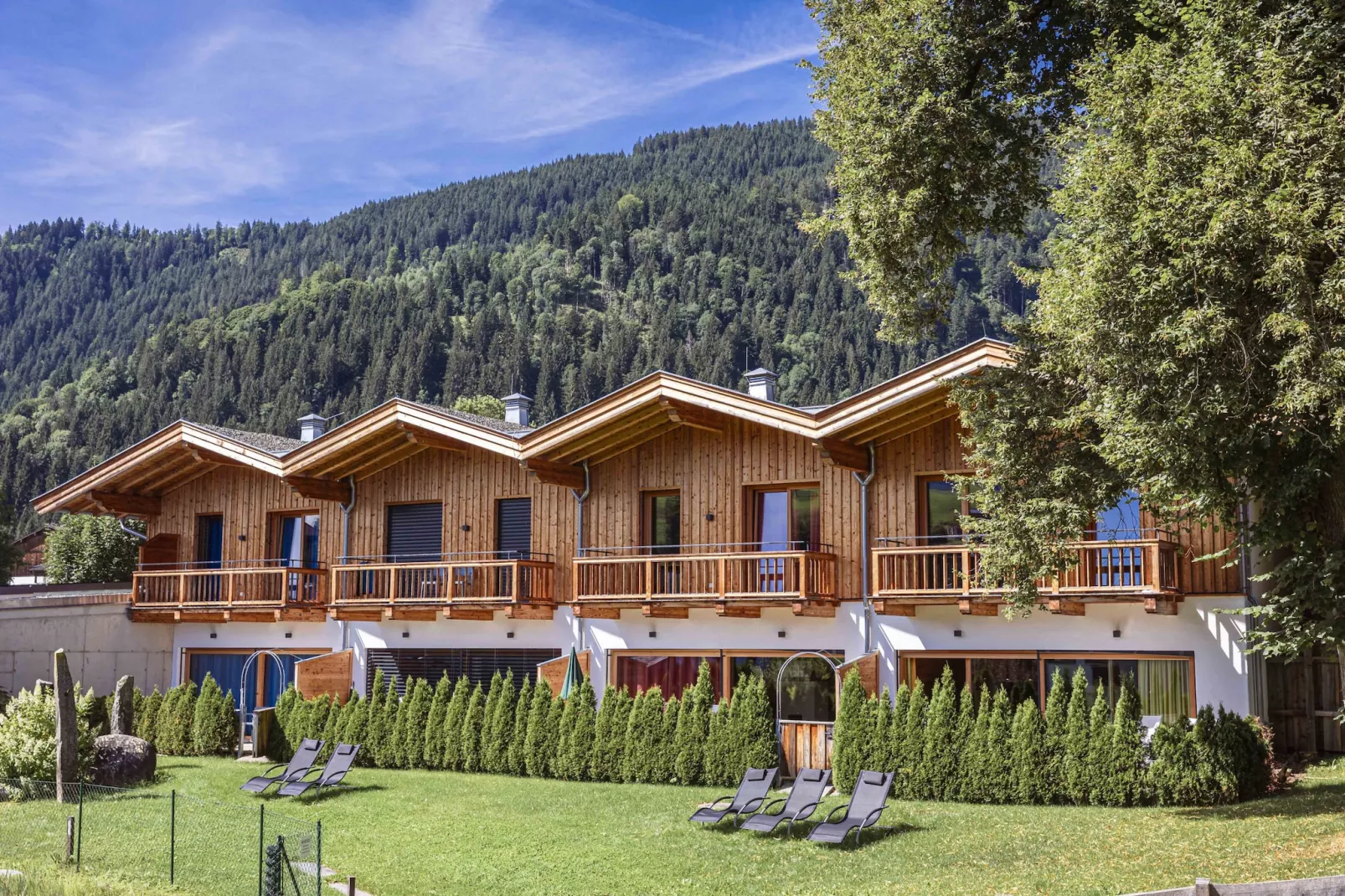 Dorfresort Kitzbühel 4-Exterior summer