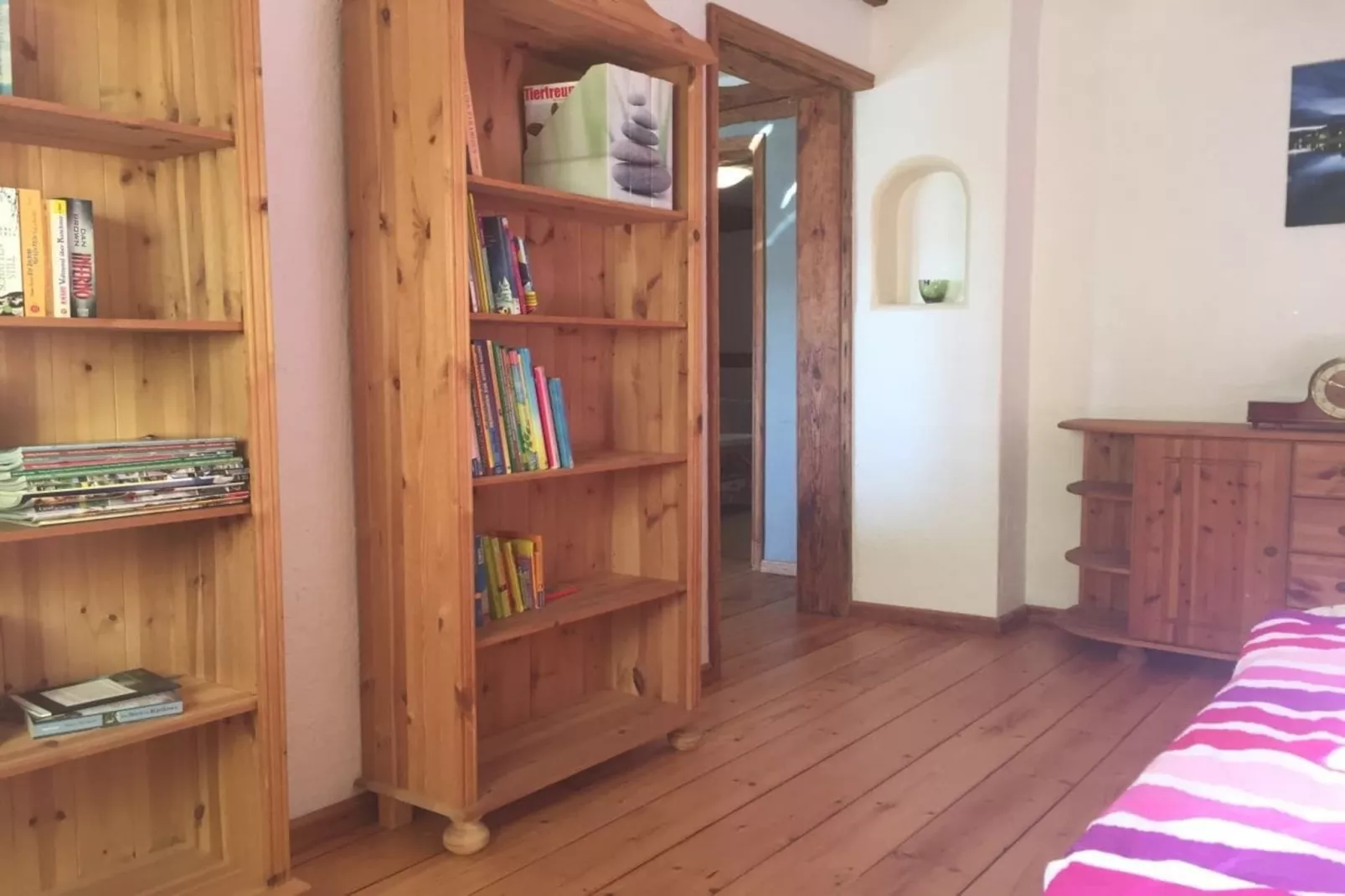 274045-Bedroom