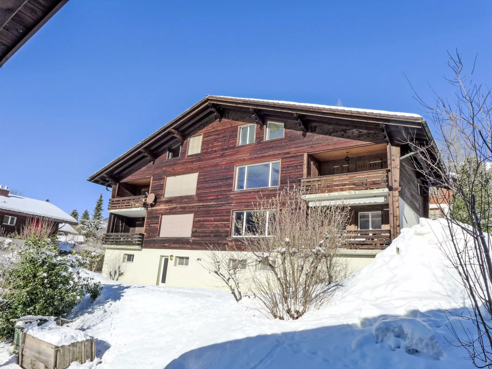 SnowKaya Grindelwald-Outside