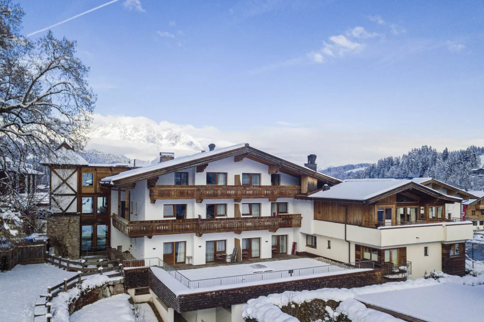 Dorfresort Kitzbühel 3-Exterior winter