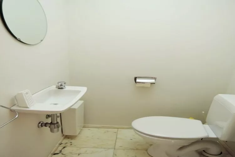 FLAIR 0202/ 2B-Bathroom