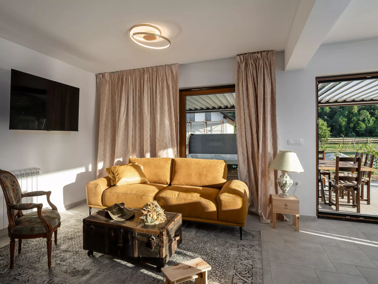 Mountain House Volta 2-Inside