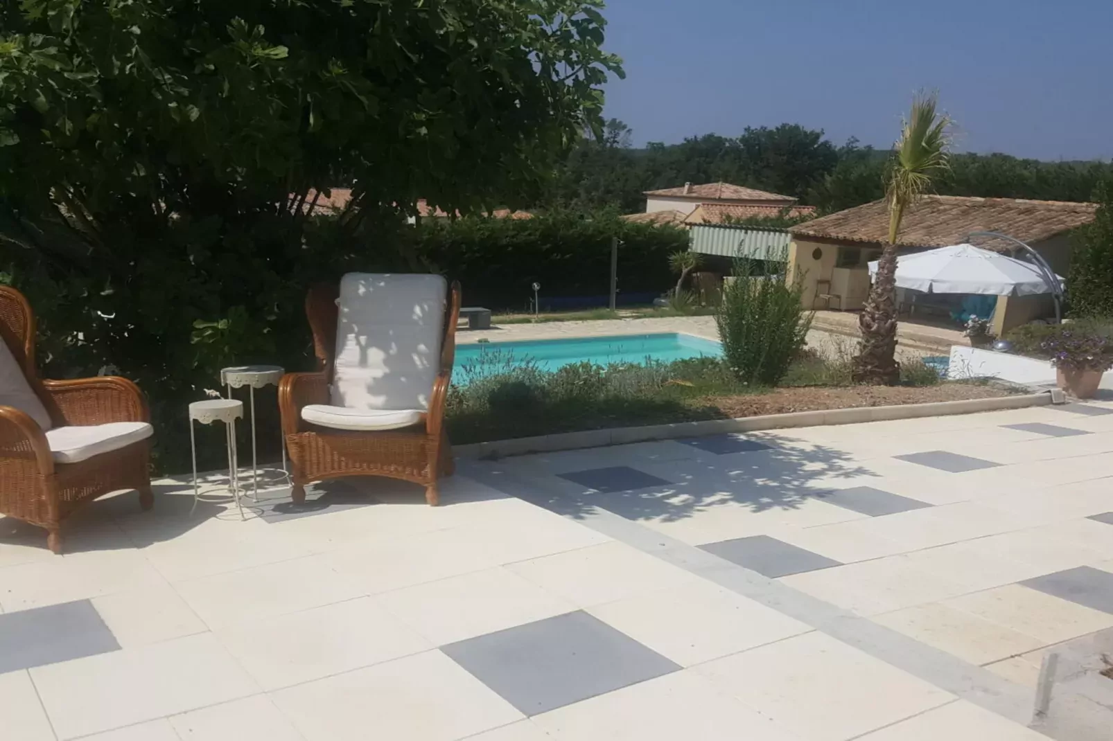 341589-Balcon-terrasse