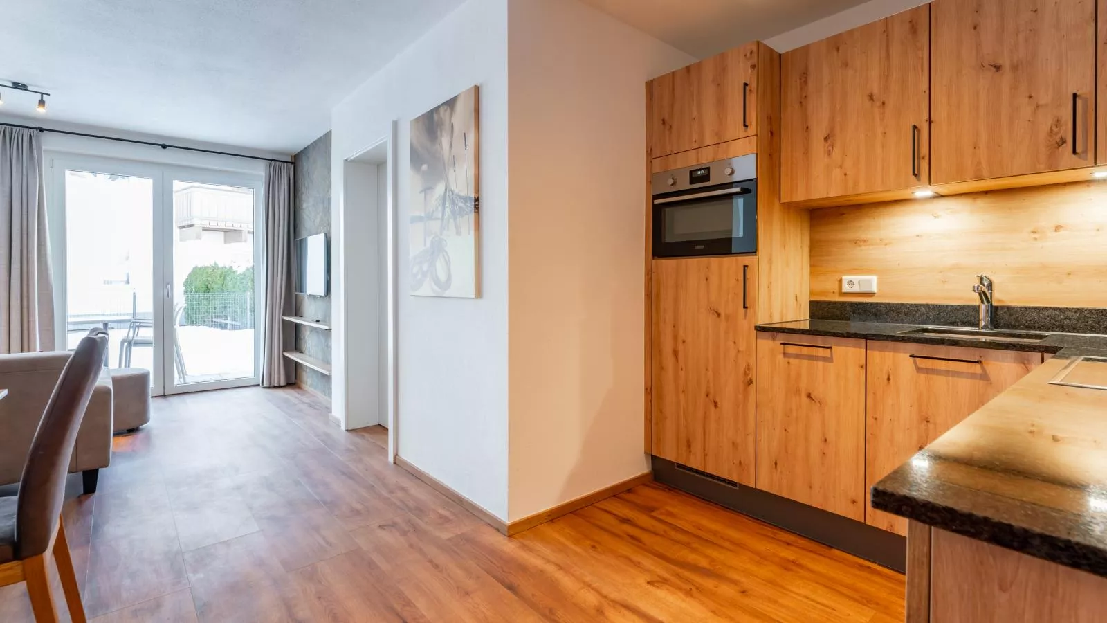 Falken Suites TOP 1-Kitchen