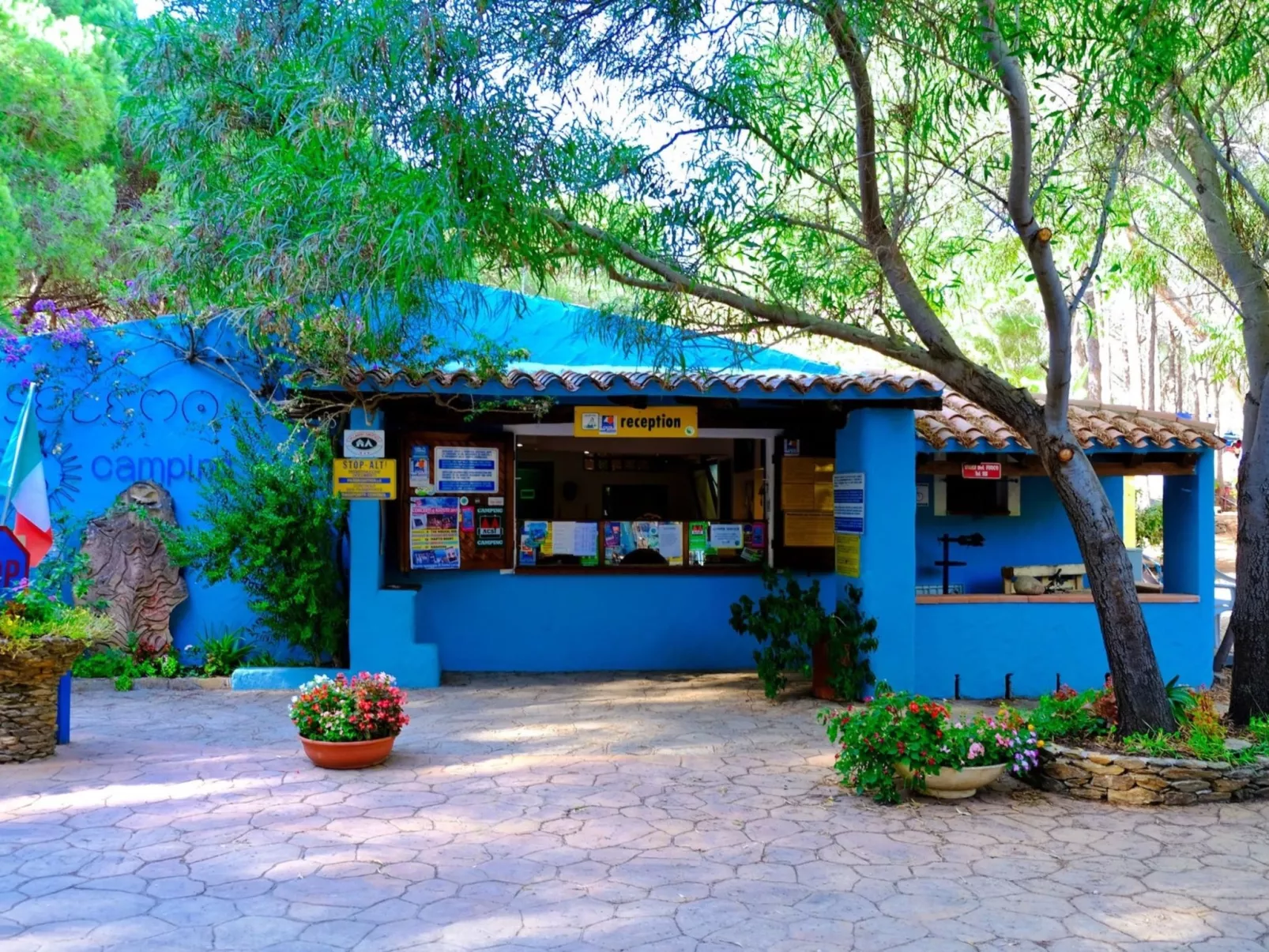 Selema Camping-Inside