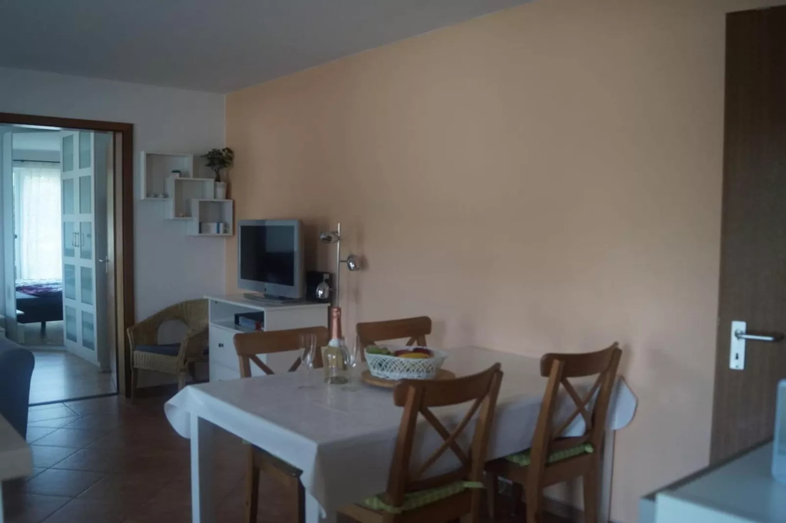 199701-Dining room