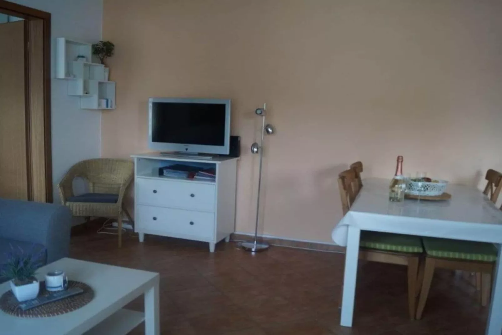 199701-Dining room