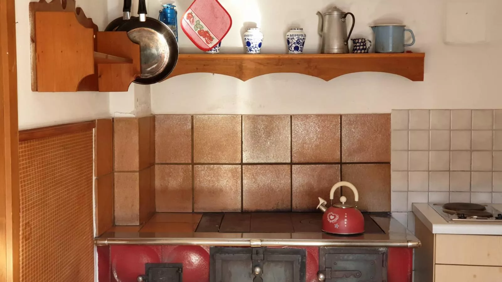 Sonnenhütte unten-Kitchen