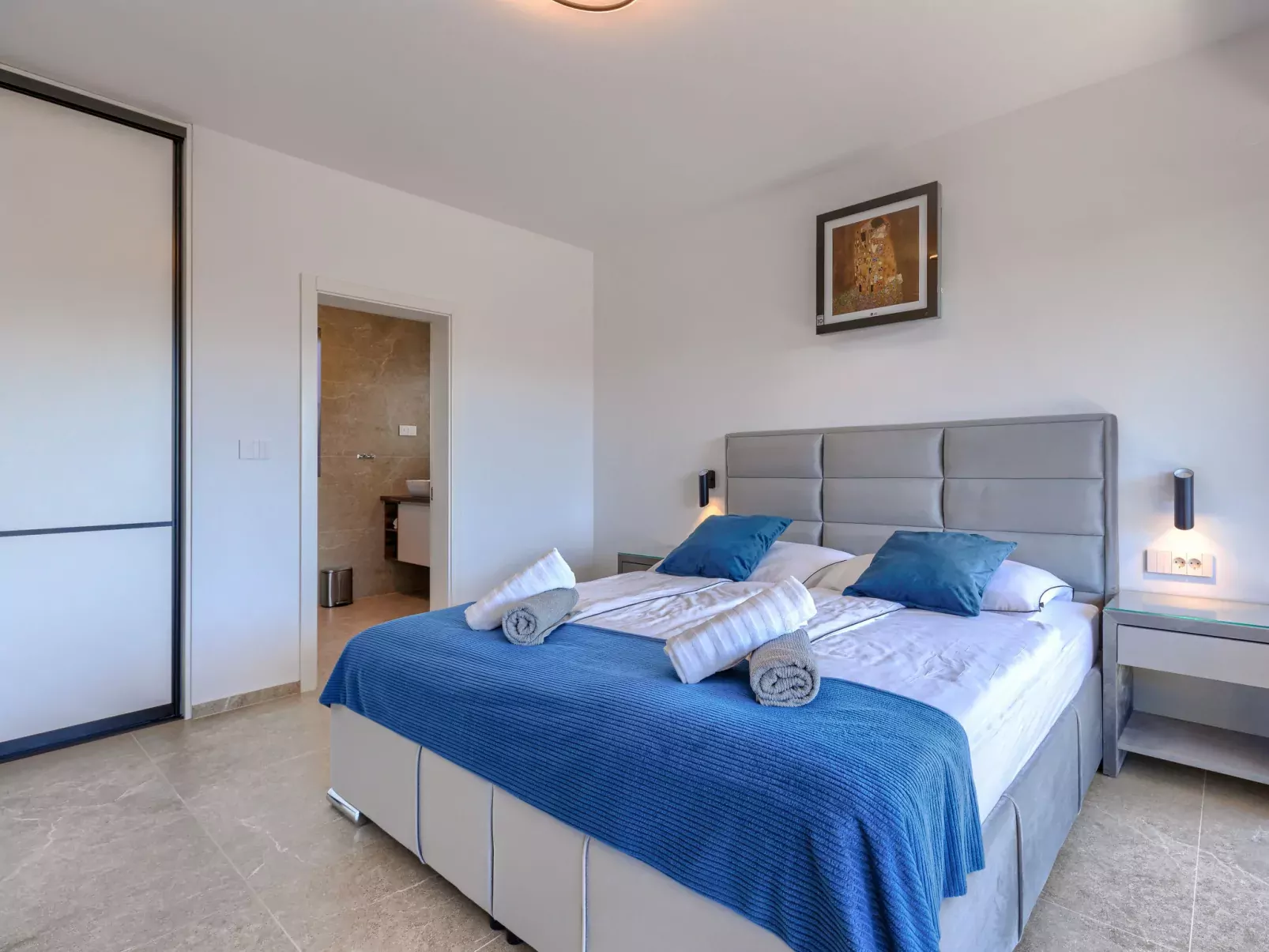 Villa Sandro-Inside