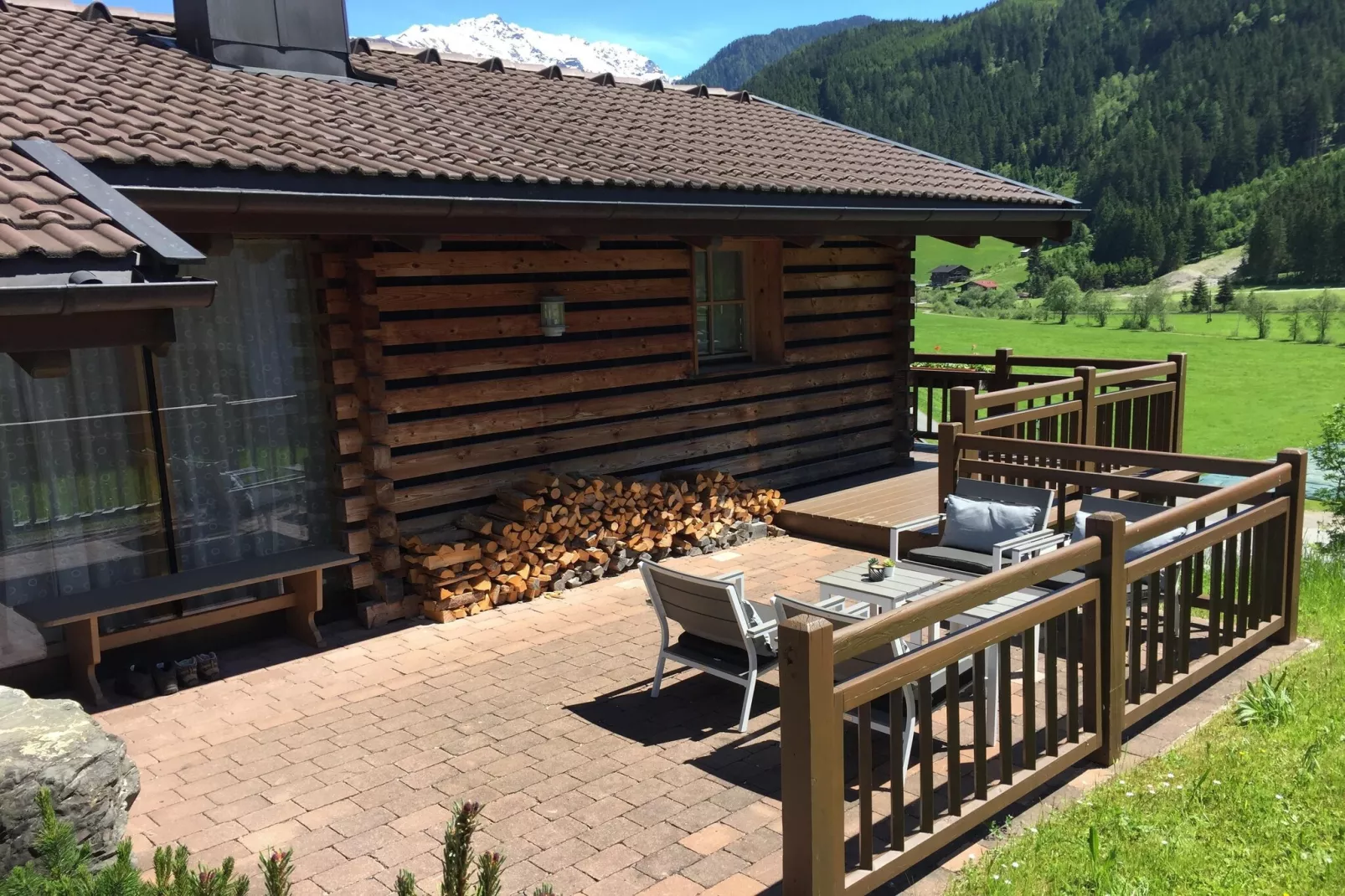 Schöneben  Chalet Bergkristall-Terrace balcony