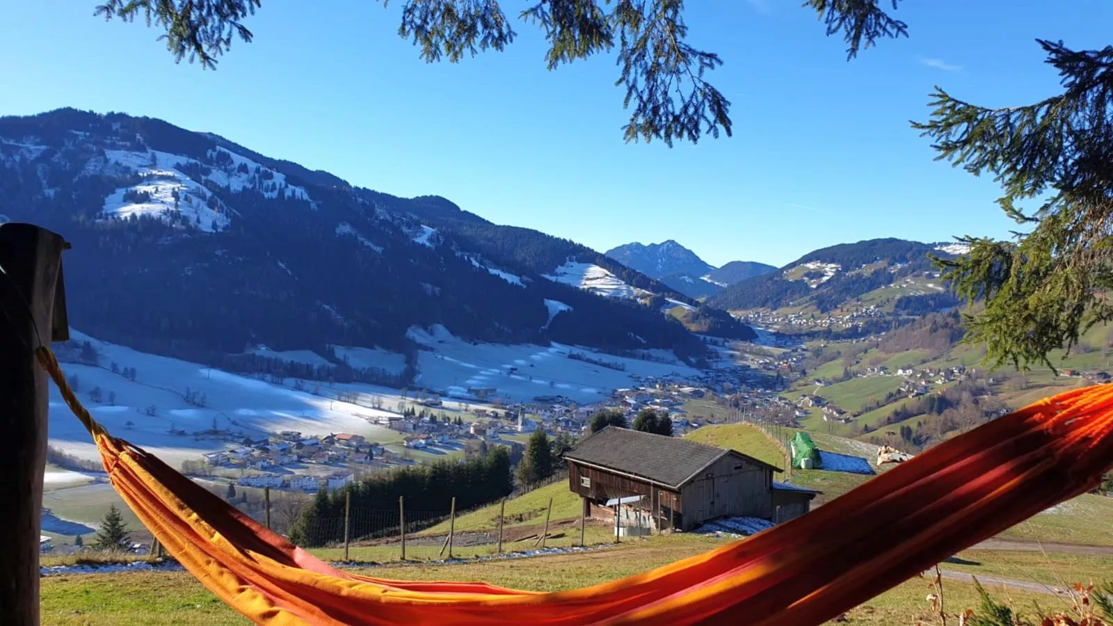 Sonnenhütte oben-View winter