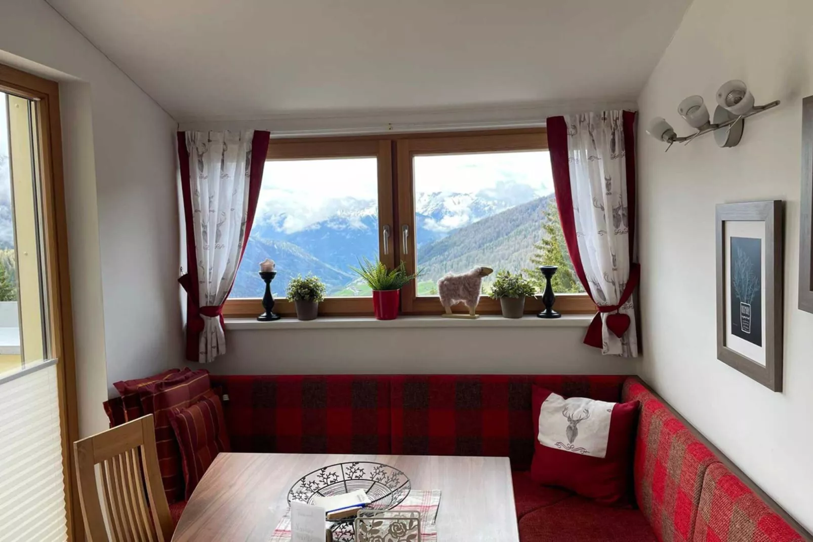 Naviser Hütte Wohnung Kirchdach 145-Living room