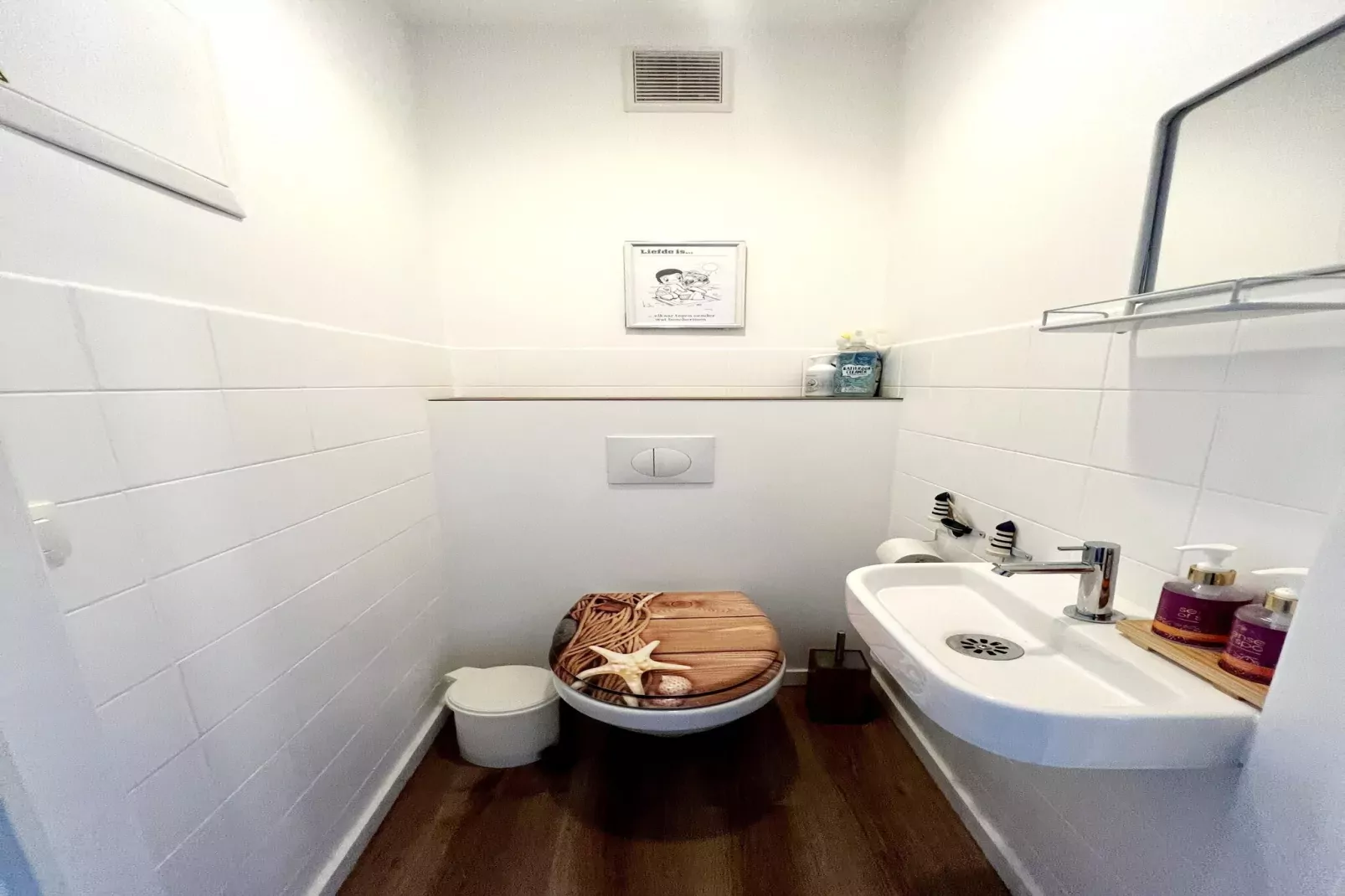 CASTELLA 0103/1A-Salle de bain