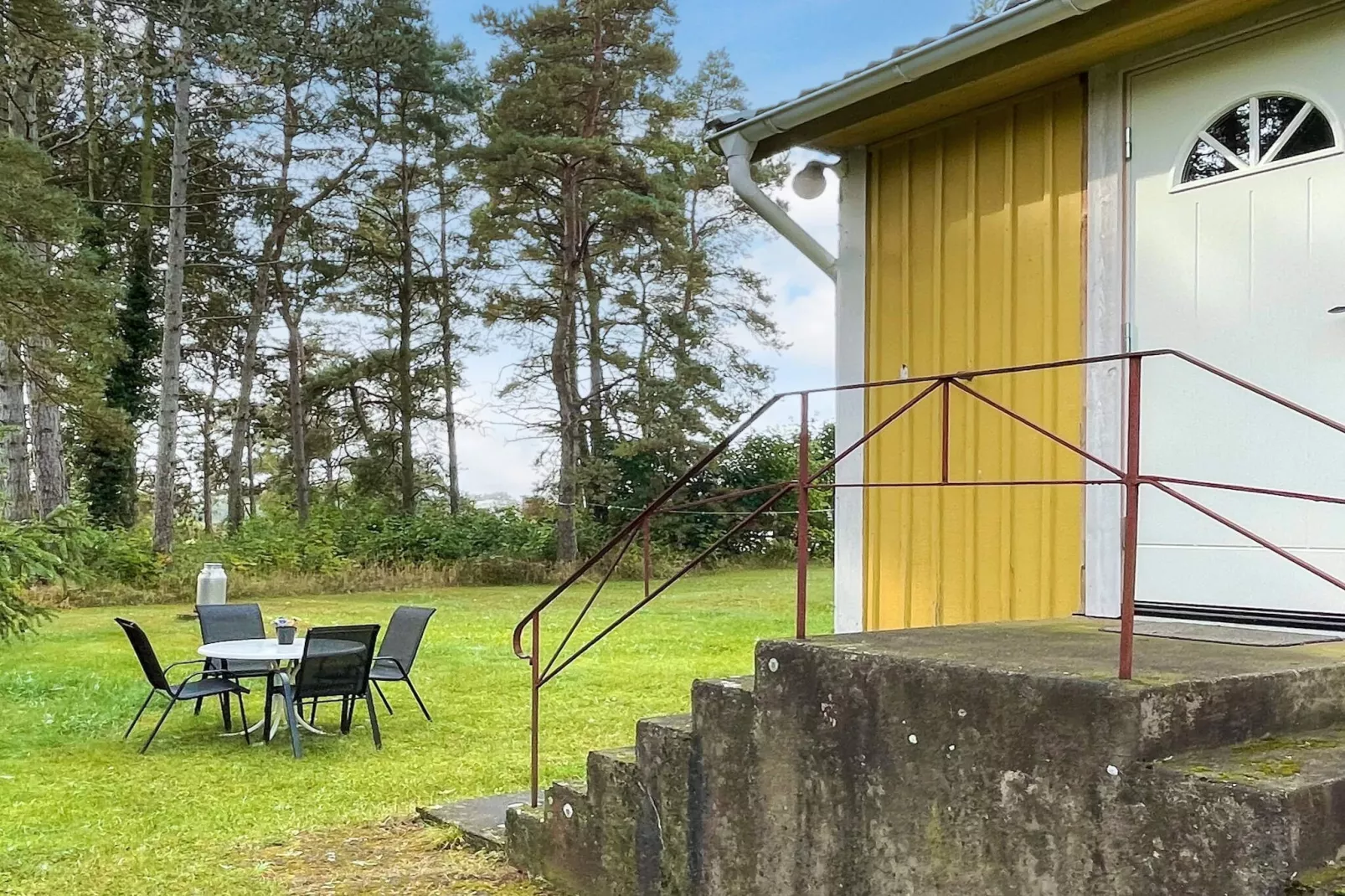 4 person holiday home in FÄRJESTADEN-Outdoor