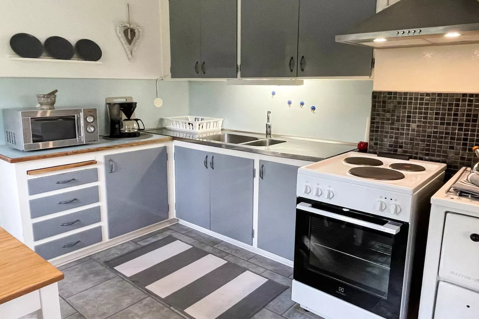4 person holiday home in FÄRJESTADEN-Indoor