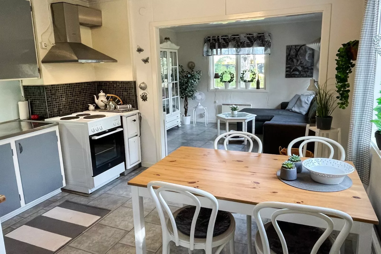 4 person holiday home in FÄRJESTADEN-Indoor
