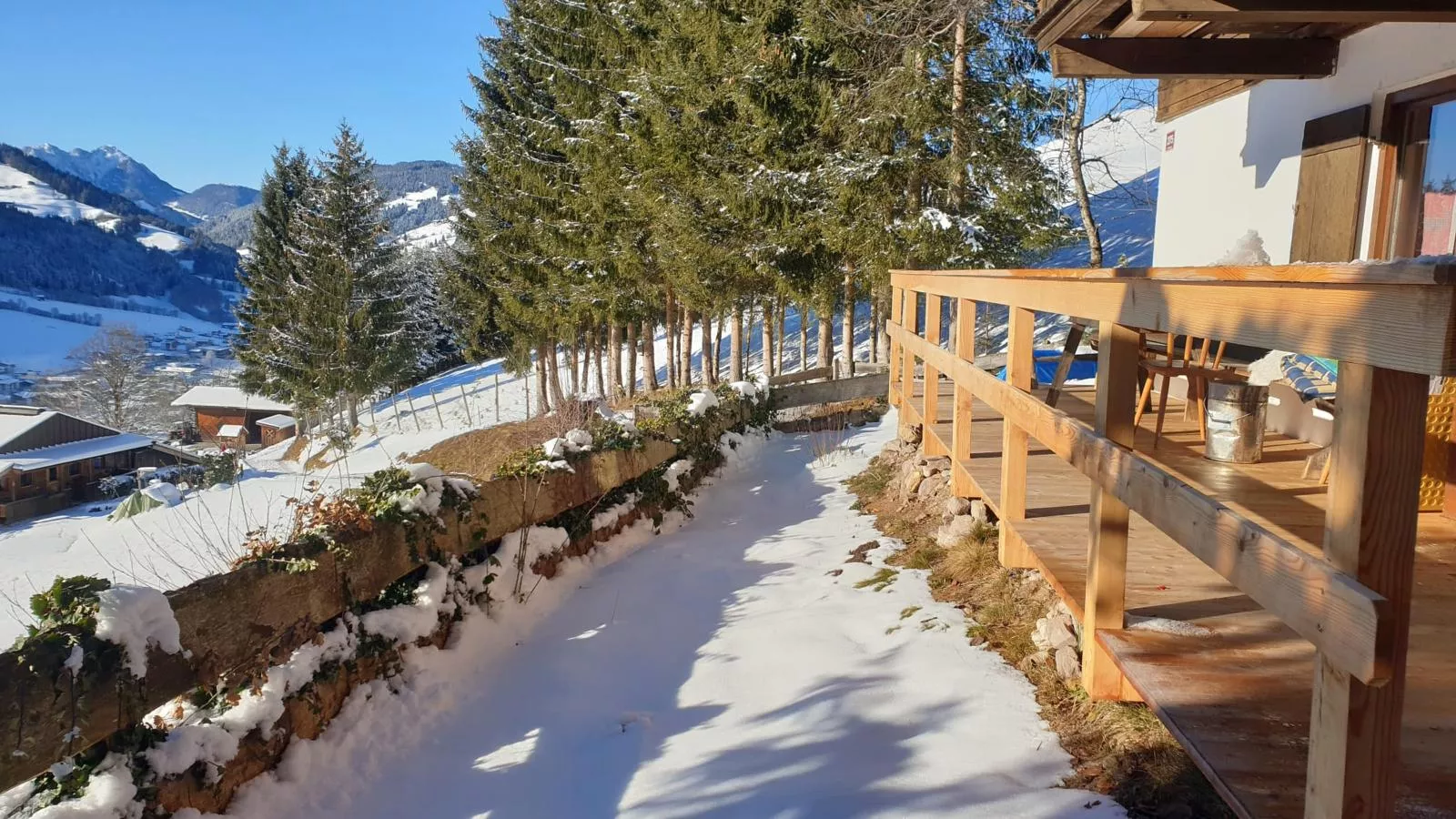 Sonnenhütte oben-Terrace balcony