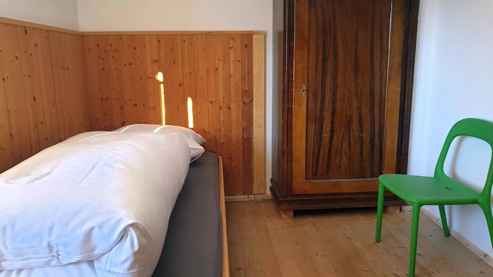 Sonnenhütte oben-Bedroom