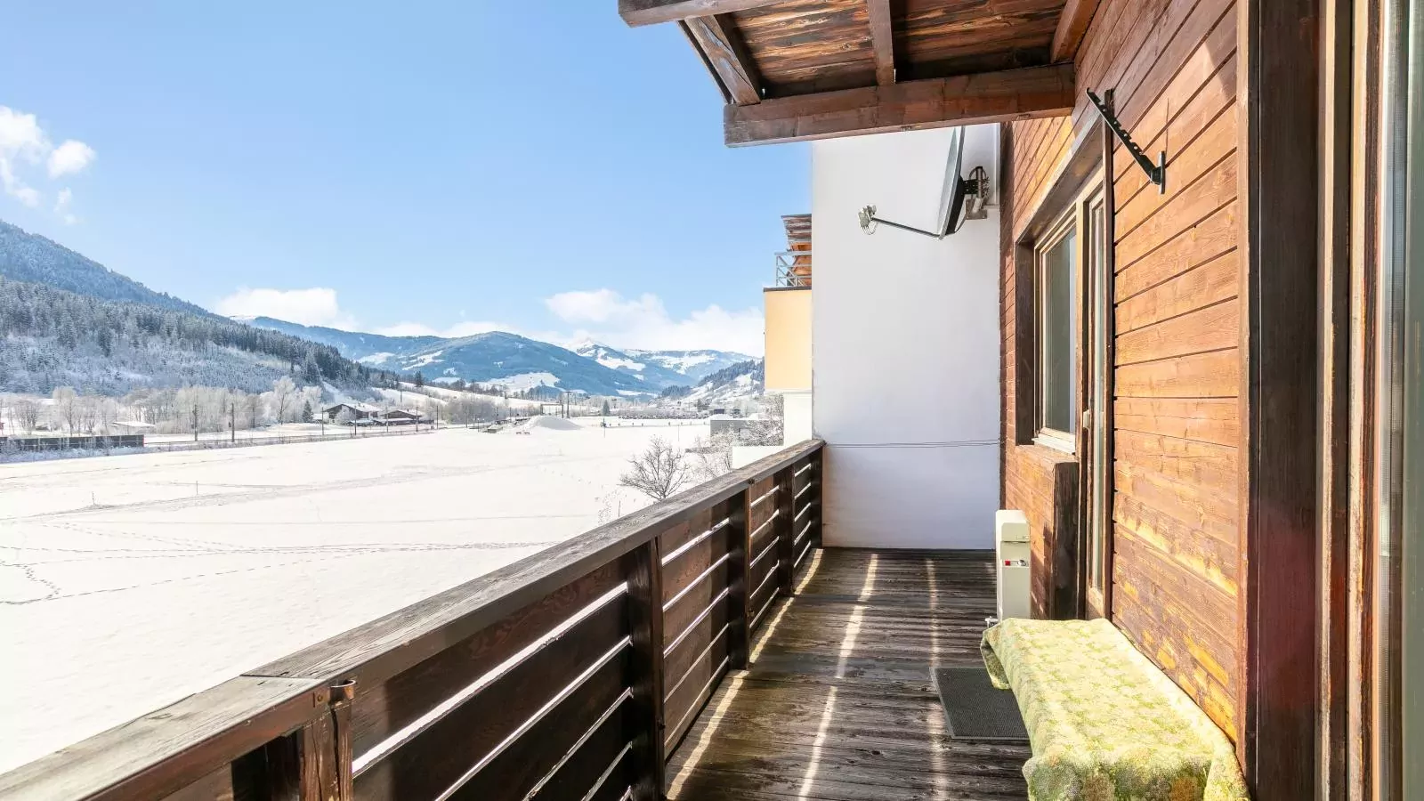 Brixen Alpin Living Top 9 und 10-Balcon-terrasse