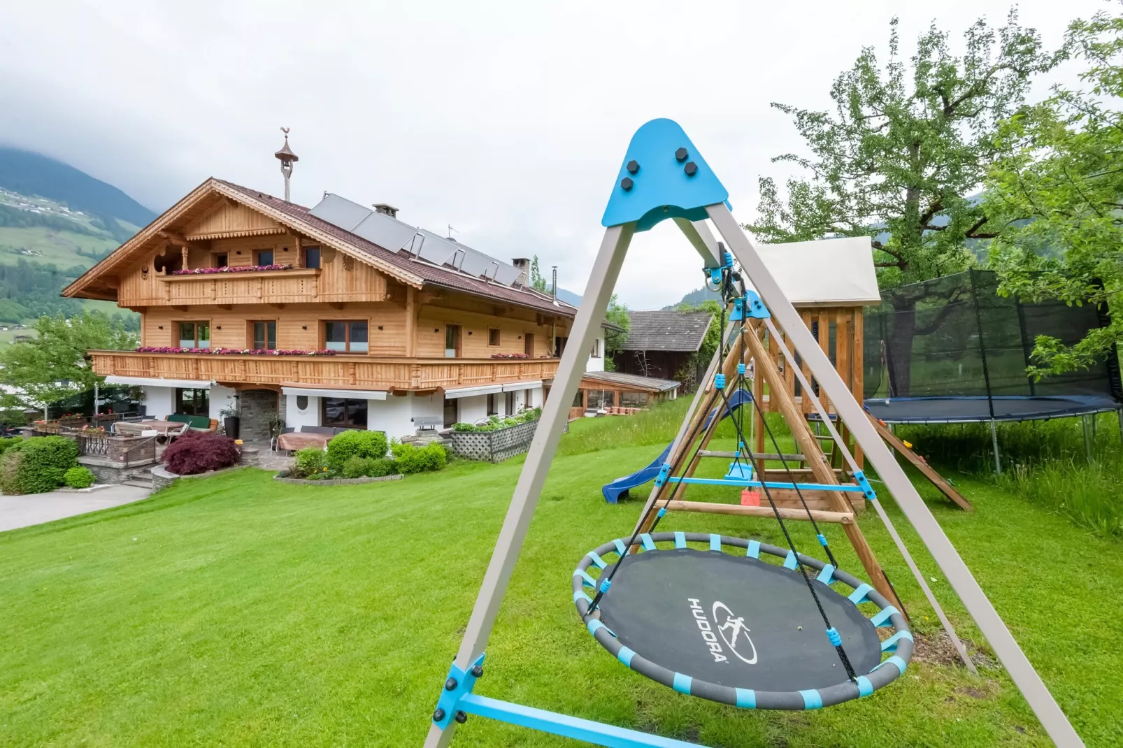 Apartment Moiklerhof-Exterior summer