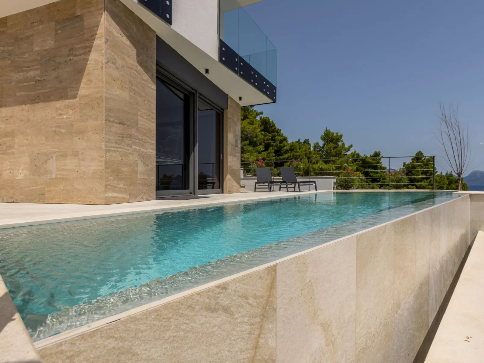 Luxury Villa Luce-Dehors