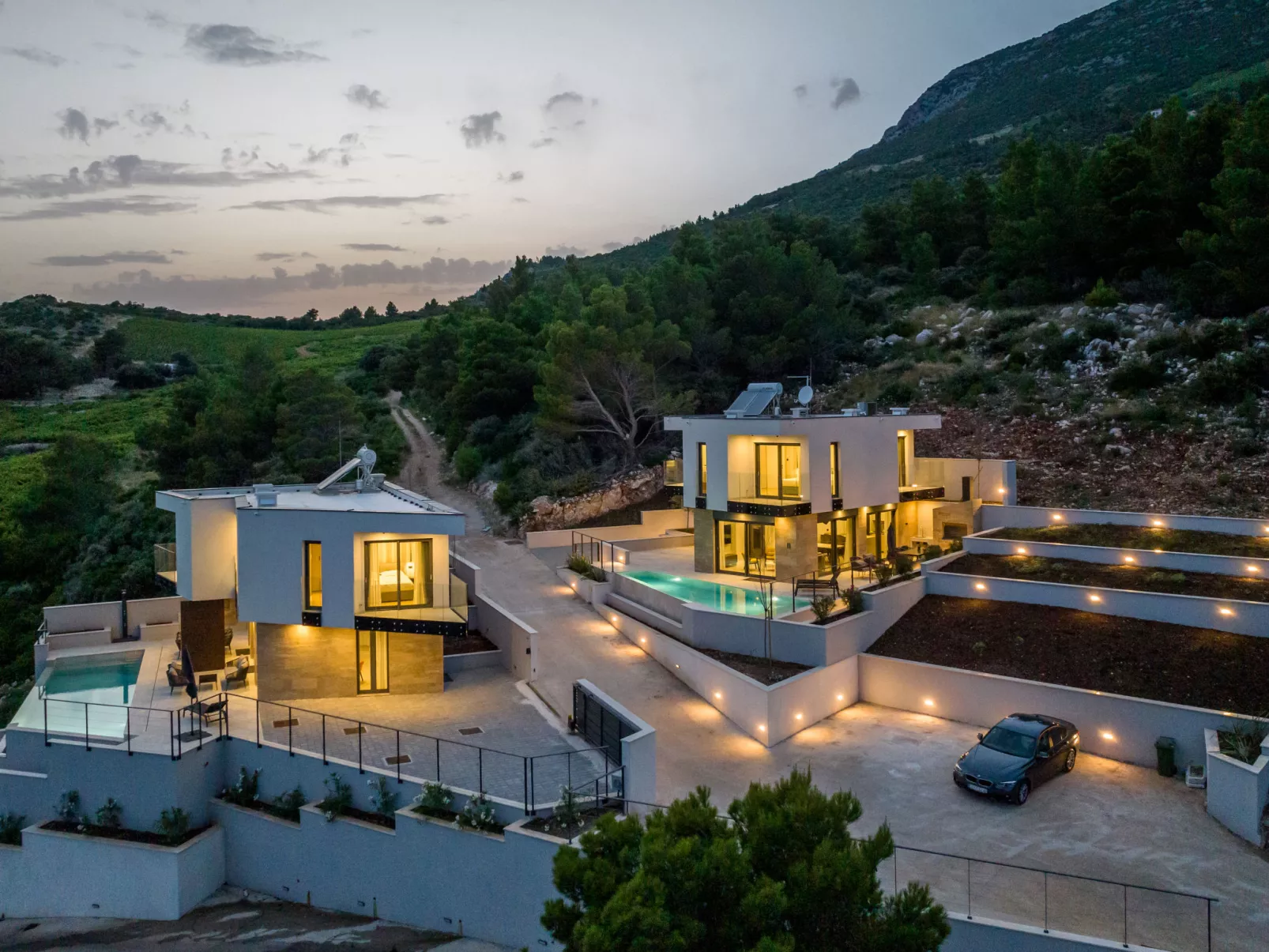 Luxury Villa Luce-Dehors