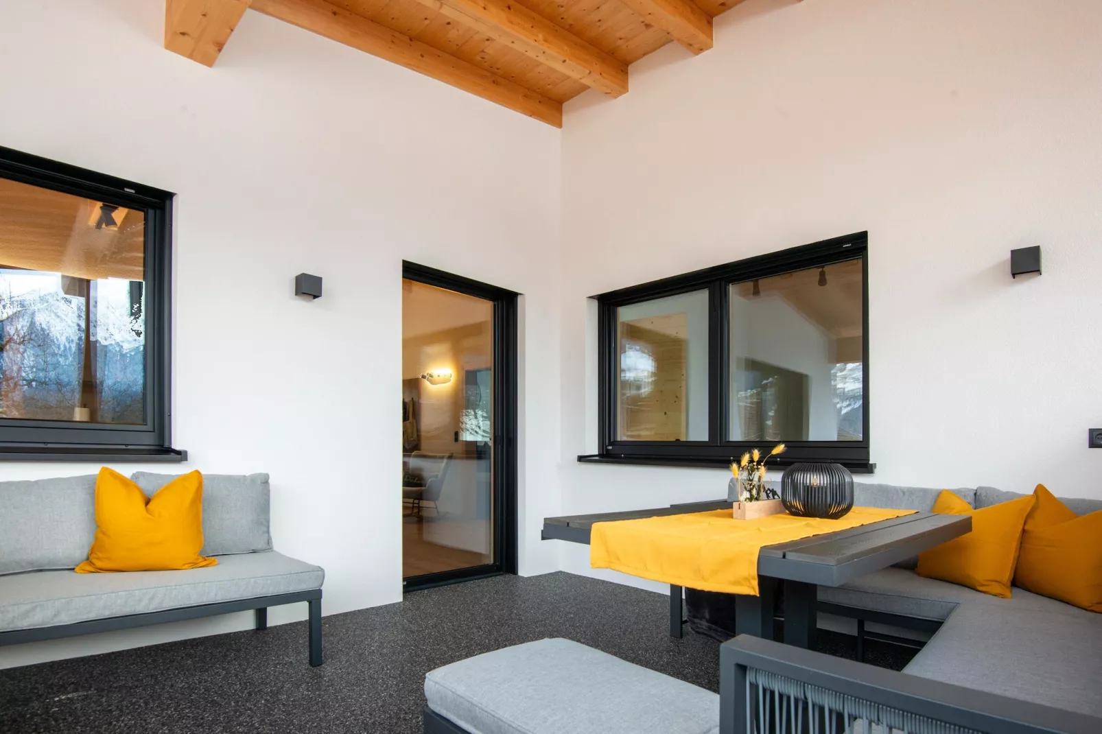 Apartment Moiklerhof-Terrace balcony