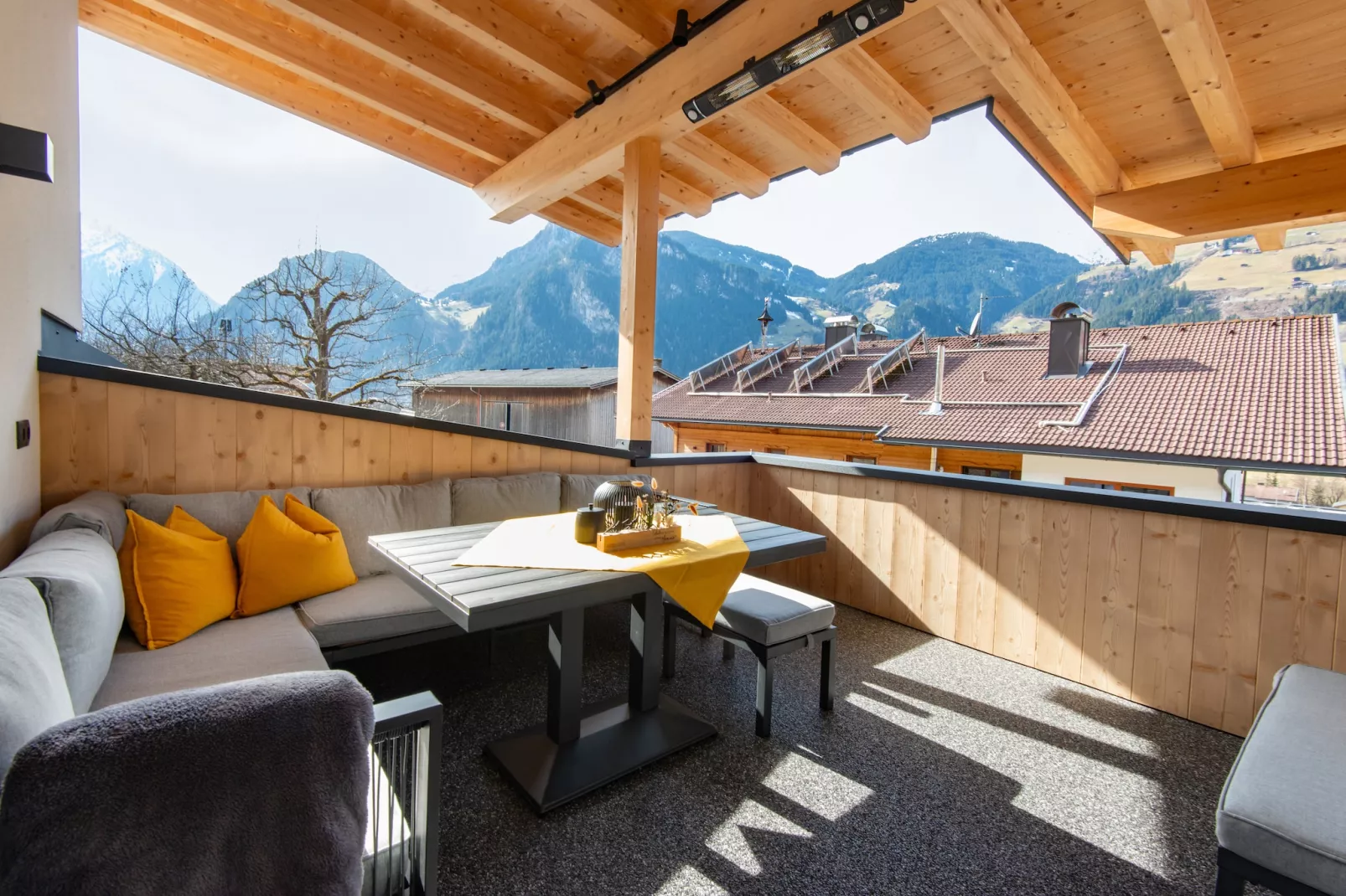 Apartment Moiklerhof-Terrace balcony