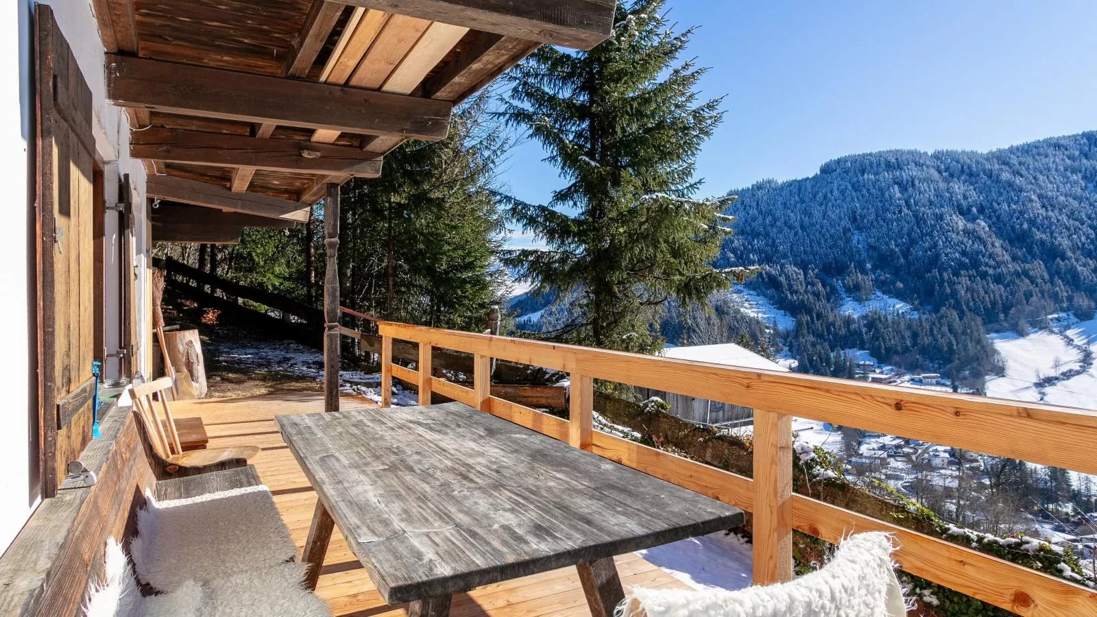 Sonnenhütte oben-Terrace balcony
