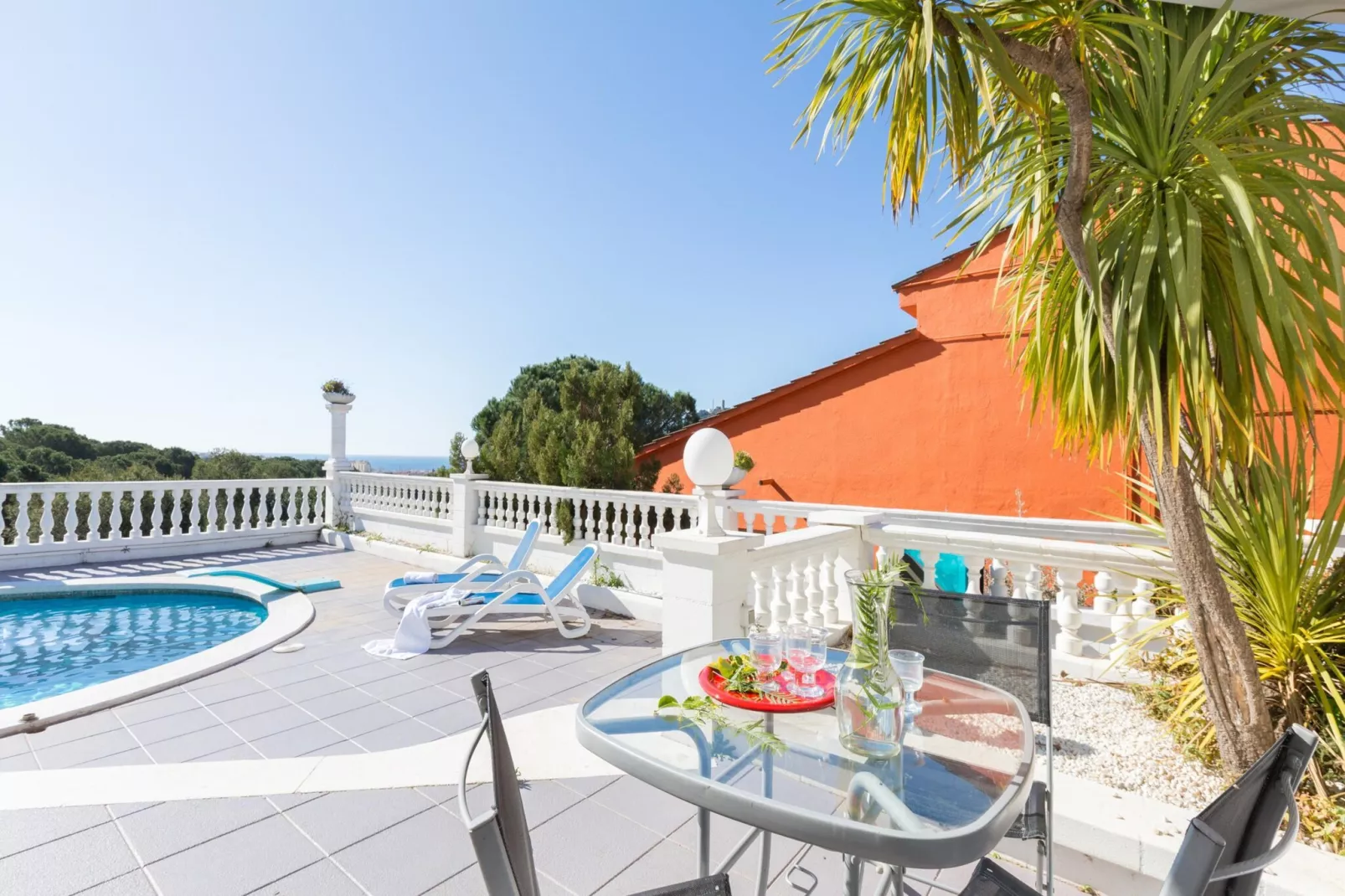Montemare-Terrace balcony