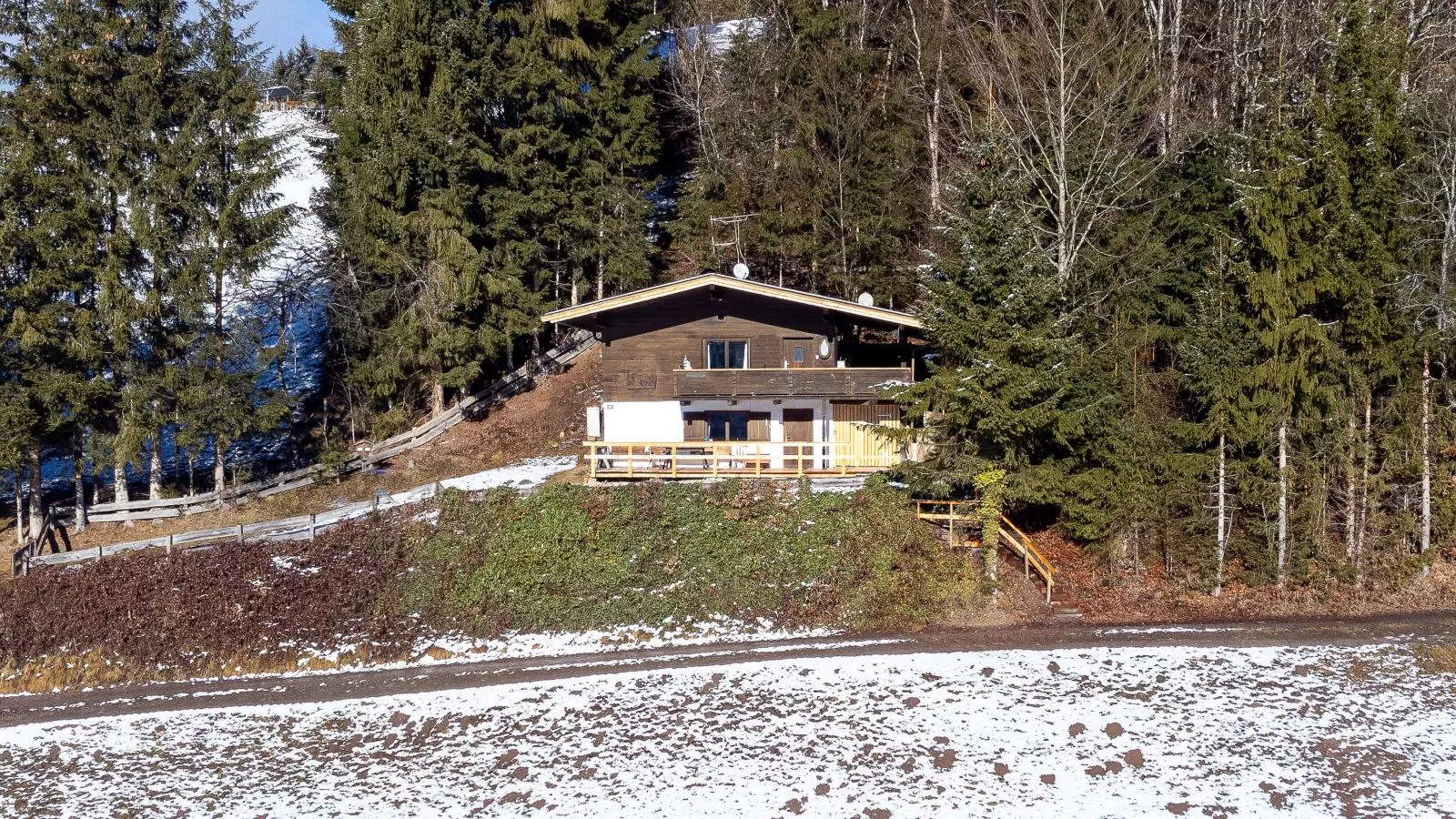 Sonnenhütte oben-Exterior winter