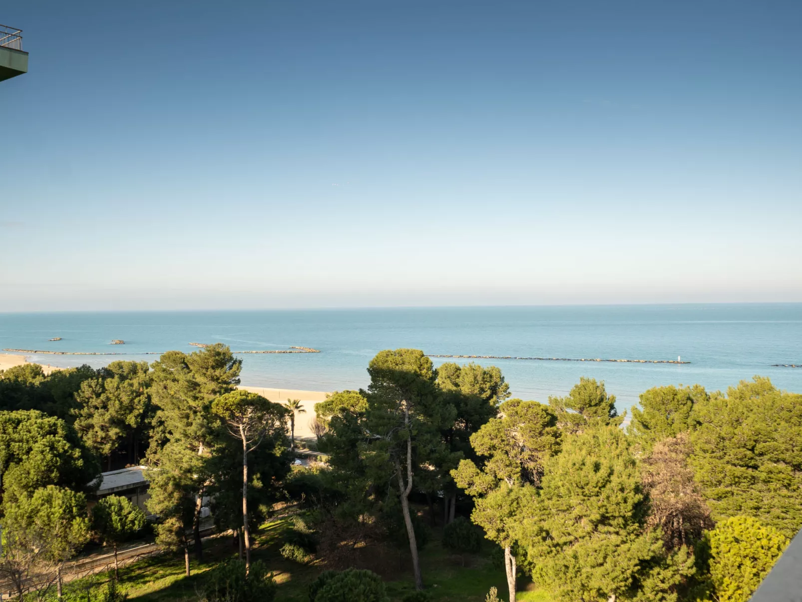 Montesilvano Mare 3-Outside