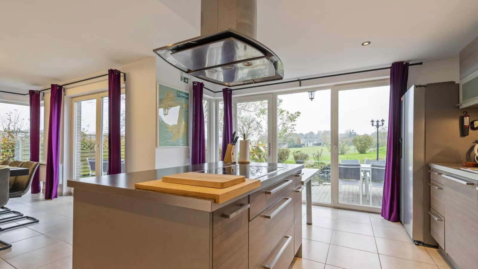 Residence Suprême-Kitchen