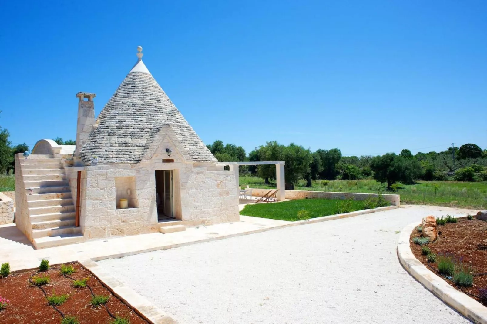 Ferienhaus Cisternino - Trulli Contrada Pico-Areas summer 1km