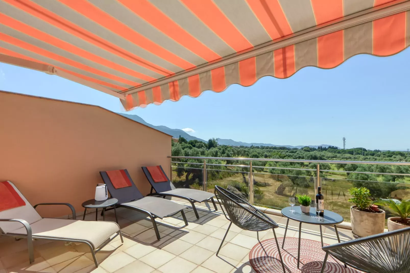 SUN VILLAGE  P4-Balcon-terrasse
