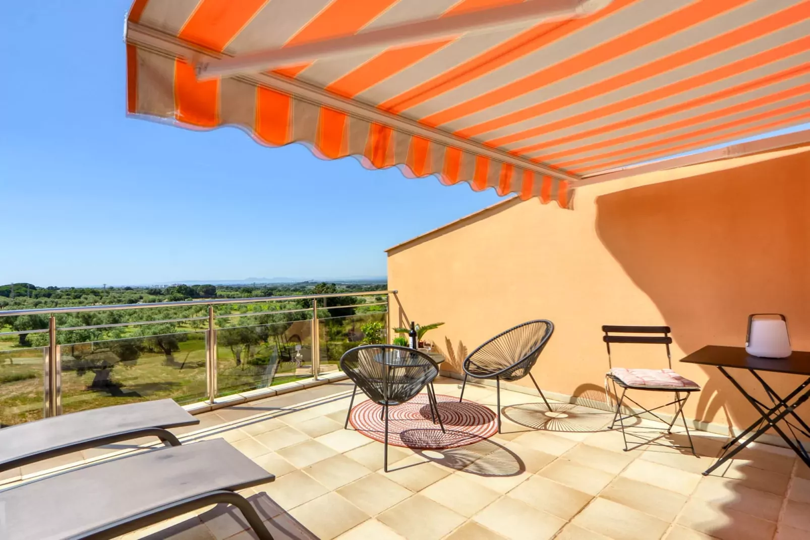 SUN VILLAGE  P4-Vue d'été