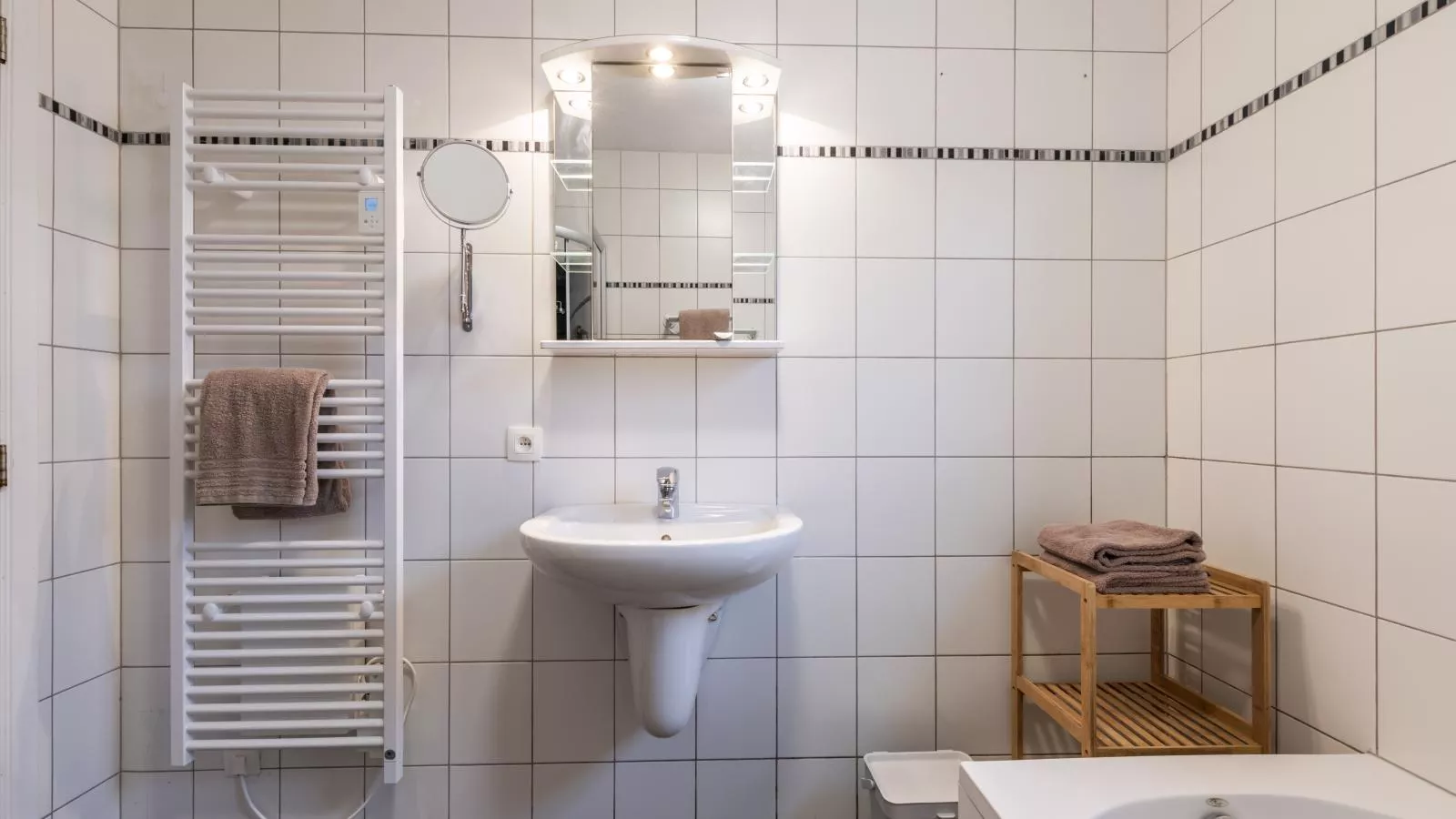 Residence Suprême-Bathroom