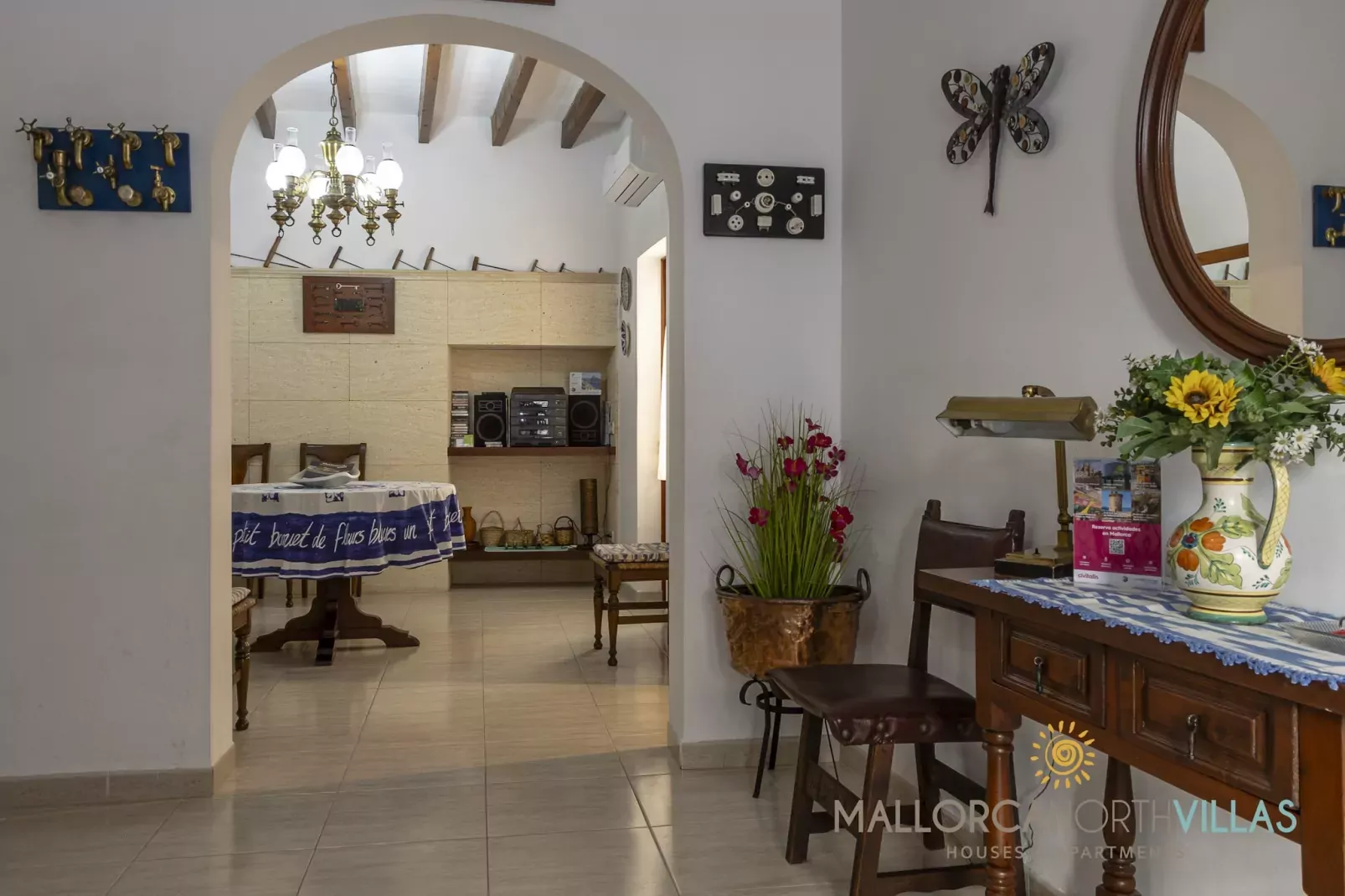 Casa Guillermo Bonita Casa de Pueblo en Pollensa-Esszimmer