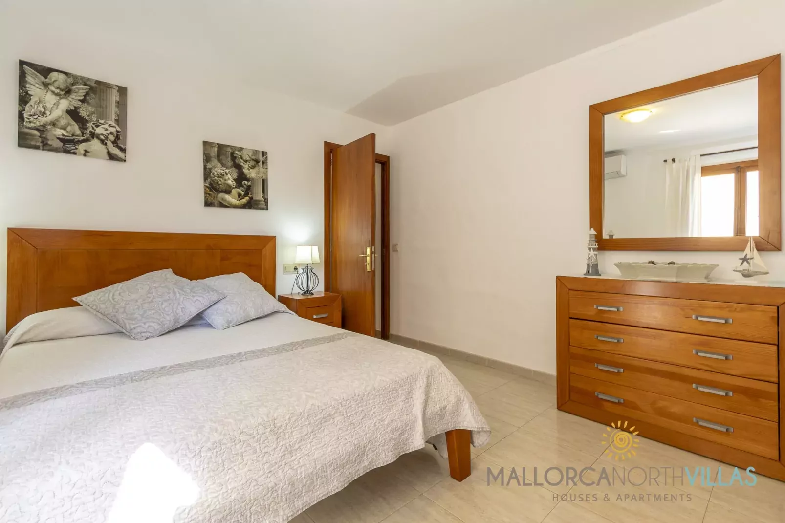 Casa Guillermo Bonita Casa de Pueblo en Pollensa-Schlafzimmer