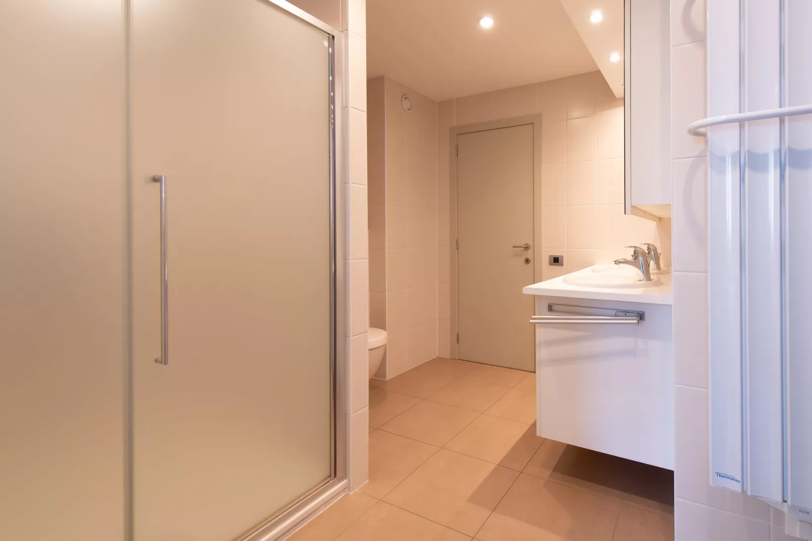 VIKING06 20404/ 4G-Bathroom