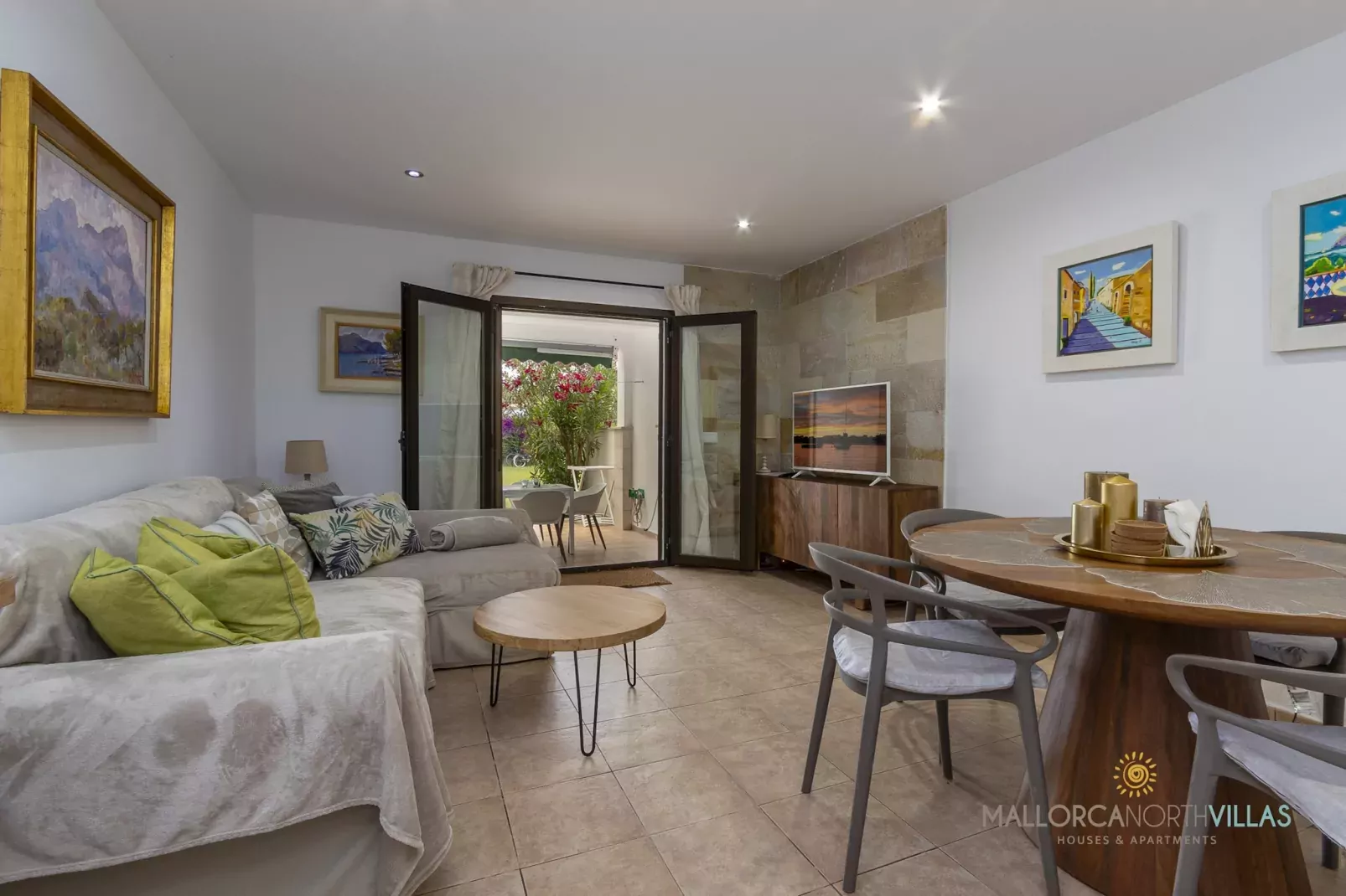 Club del Sol 8: Acogedor Apartamento con Piscina-Salon
