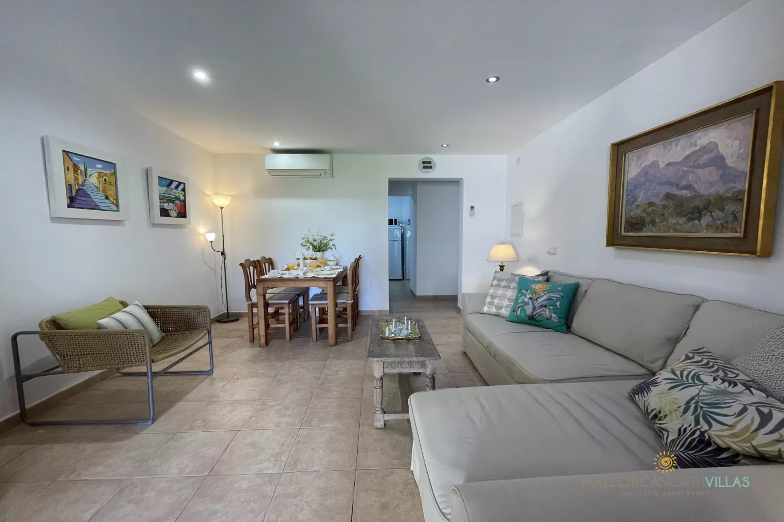 Club del Sol 8: Acogedor Apartamento con Piscina-Salon