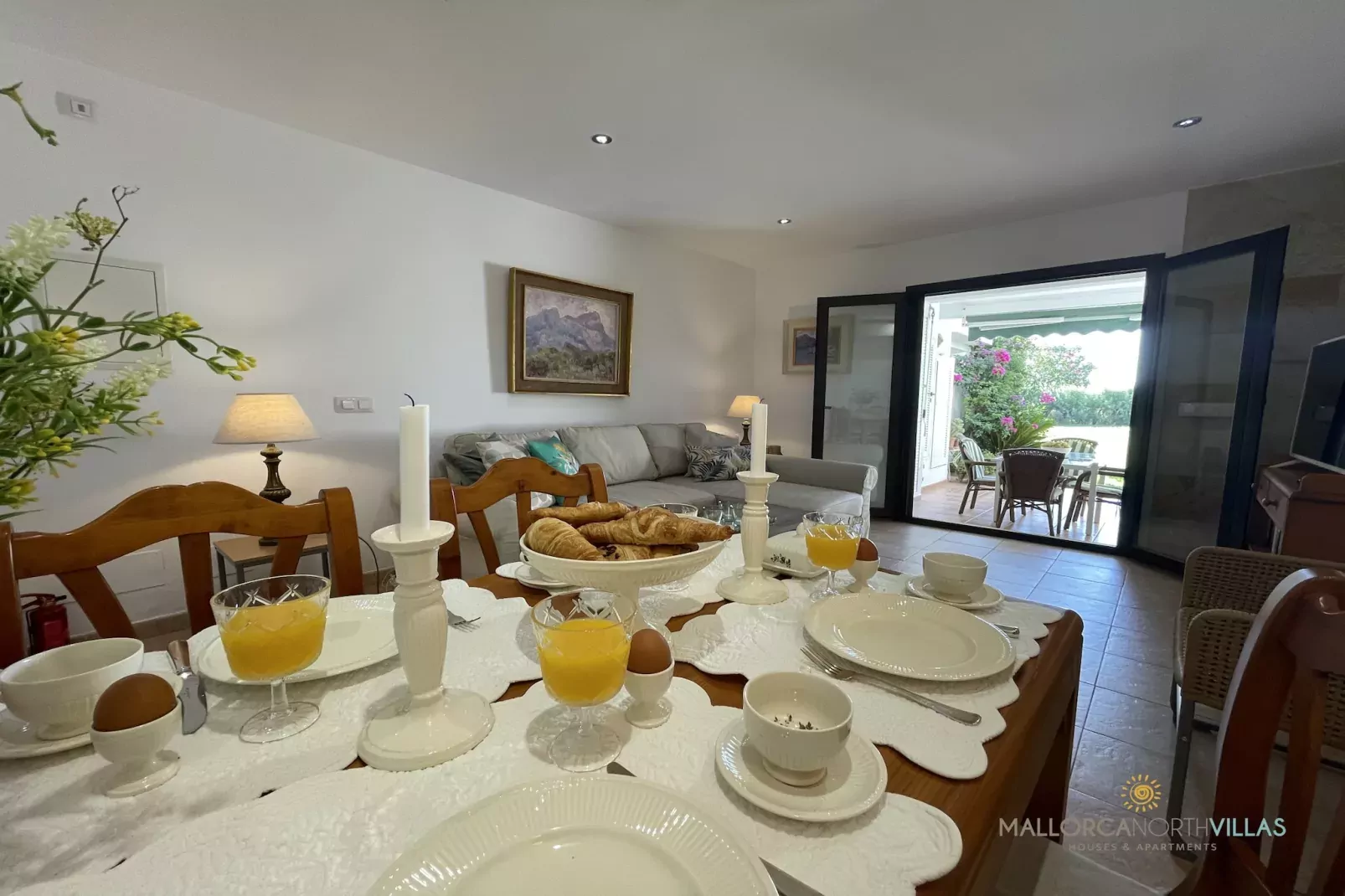 Club del Sol 8: Acogedor Apartamento con Piscina-Salle à manger
