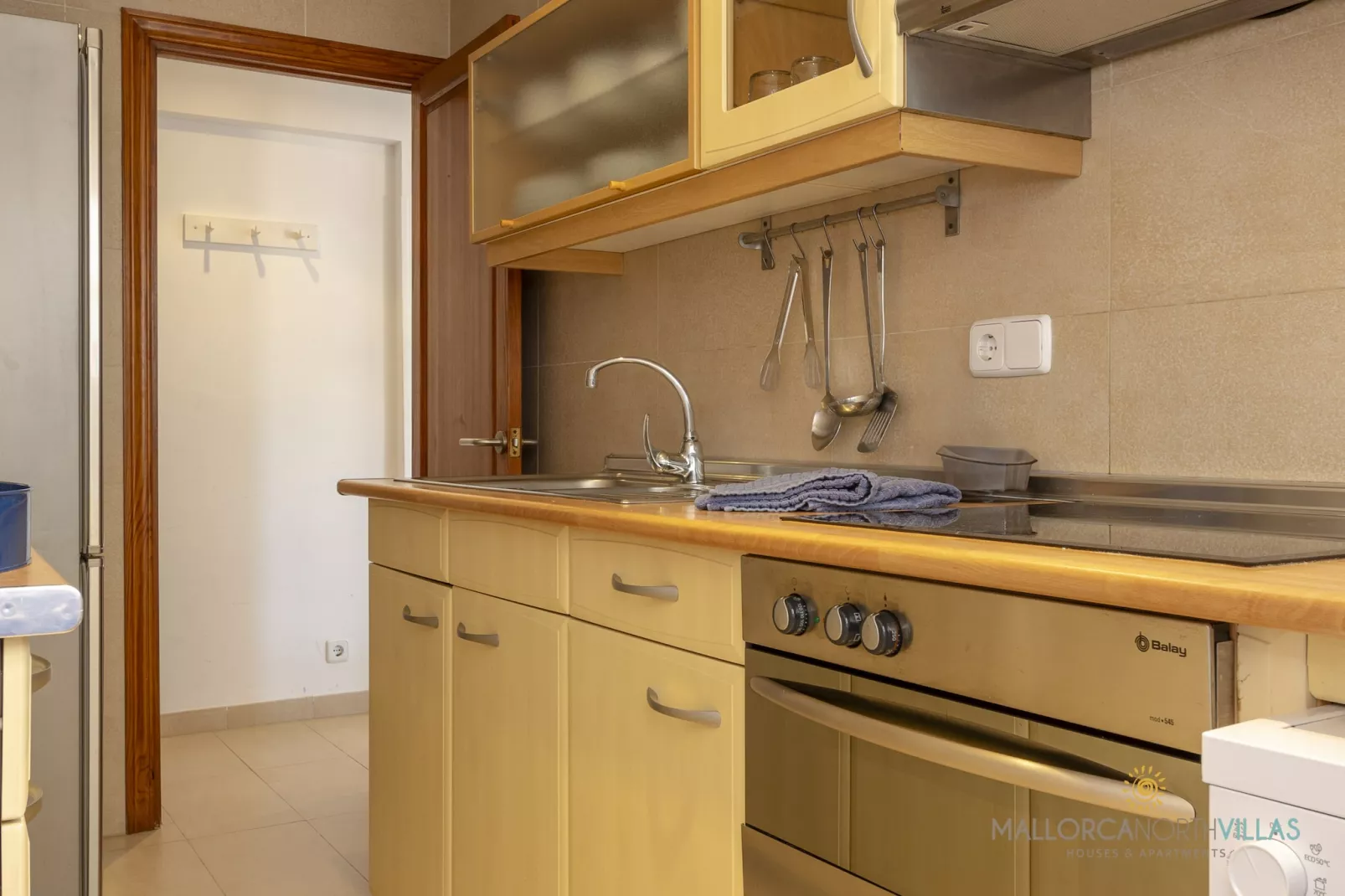 Apartamento Tonia - Primera Línea en Pine Walk-Kitchen
