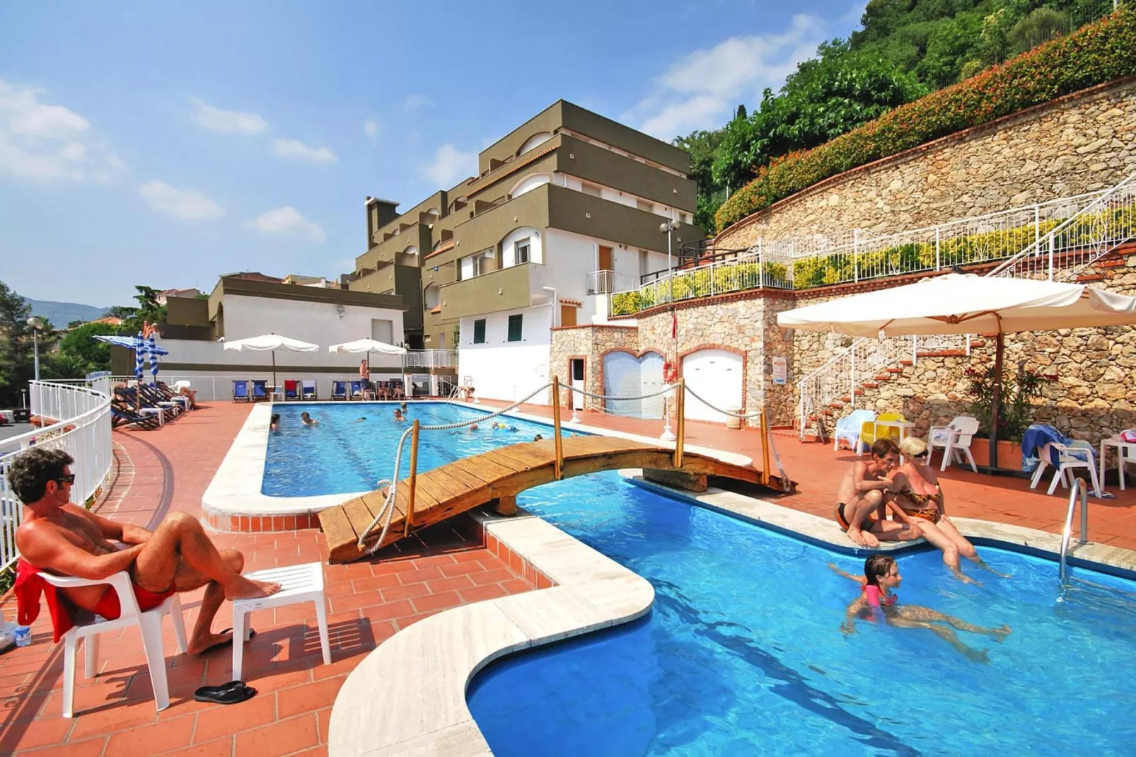 Residence Sant'Anna Pietra Ligure - old B6 / B6 CL Classic - new B5 classic-Pool
