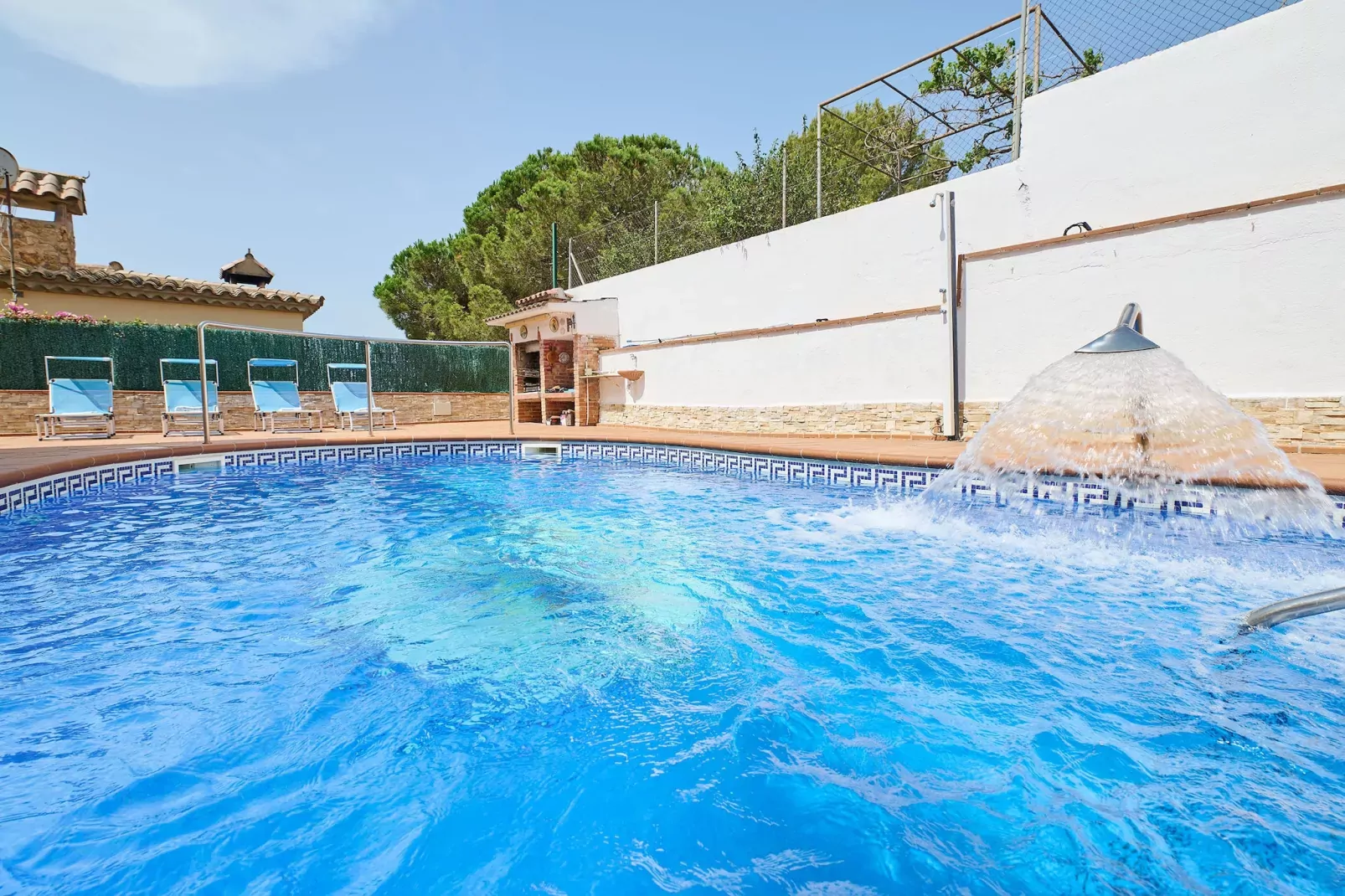Marina-Pool