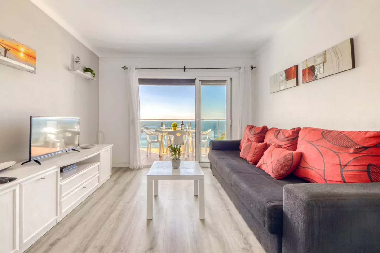 ALARONA  Bj 4 Roses-Living room