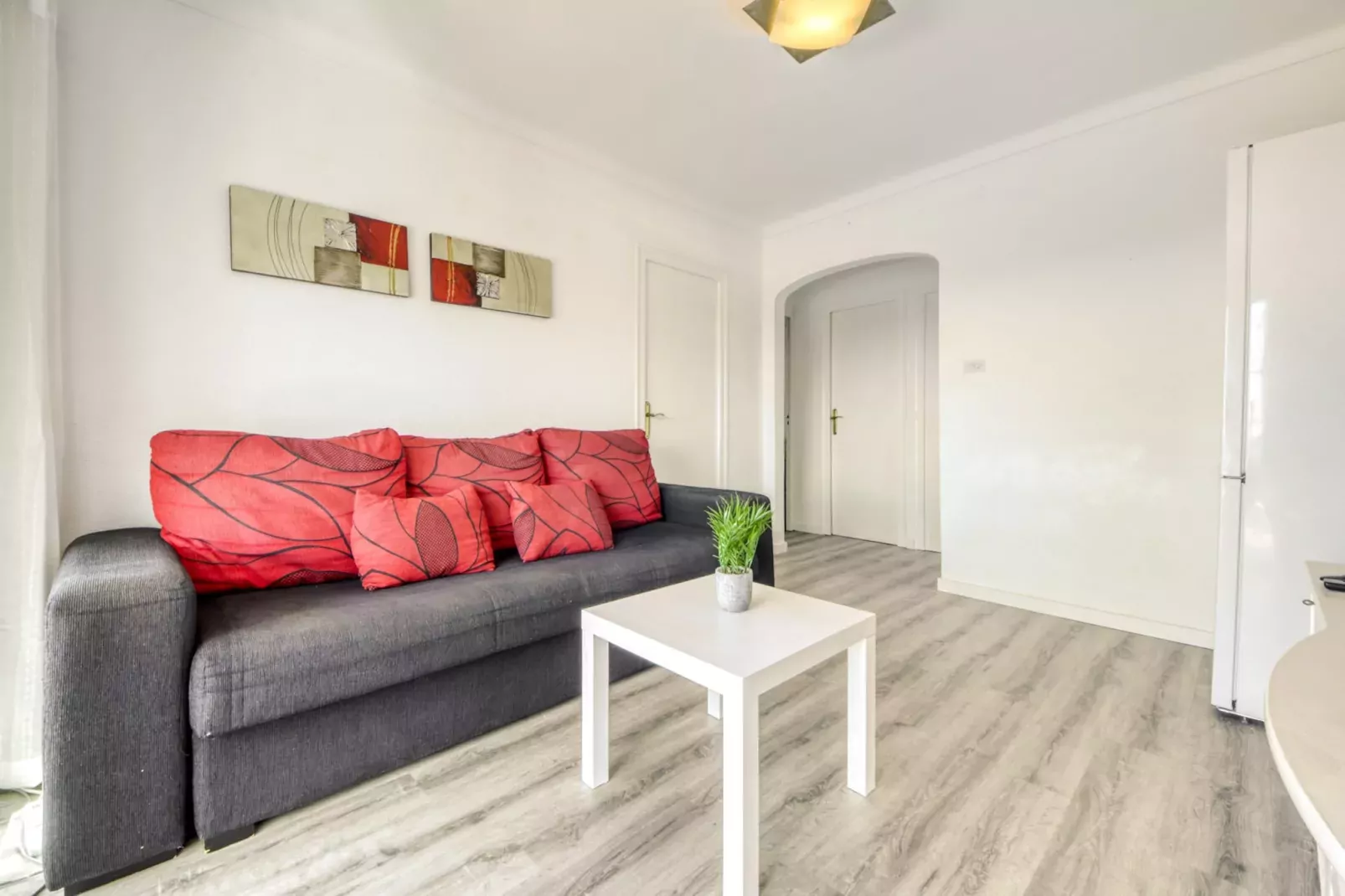 ALARONA  Bj 4 Roses-Living room
