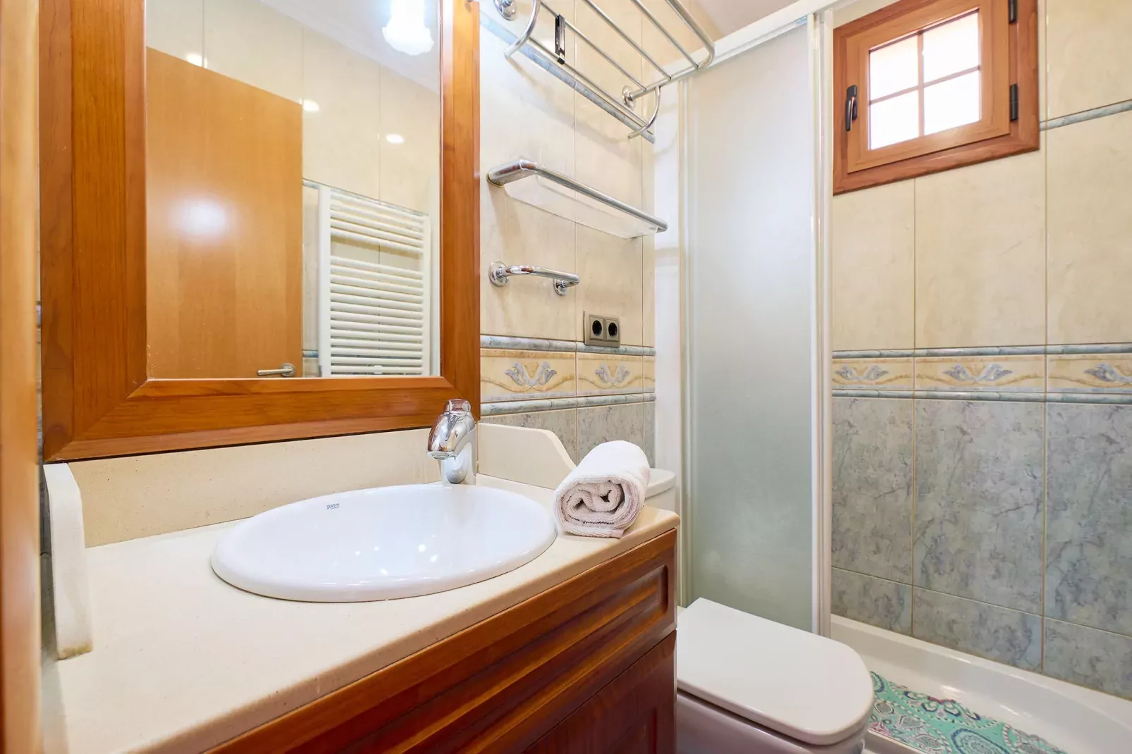 Marina-Bathroom